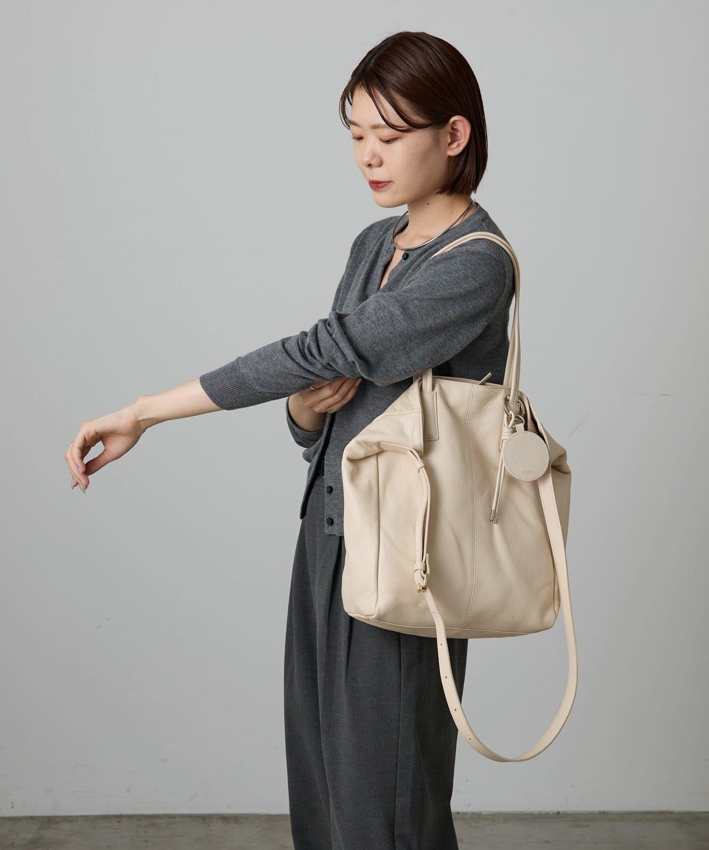 帶鏡子皮革掛飾