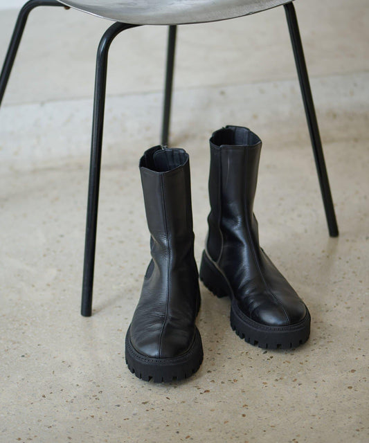 【THE PAUSE】皮革側拉鍊靴