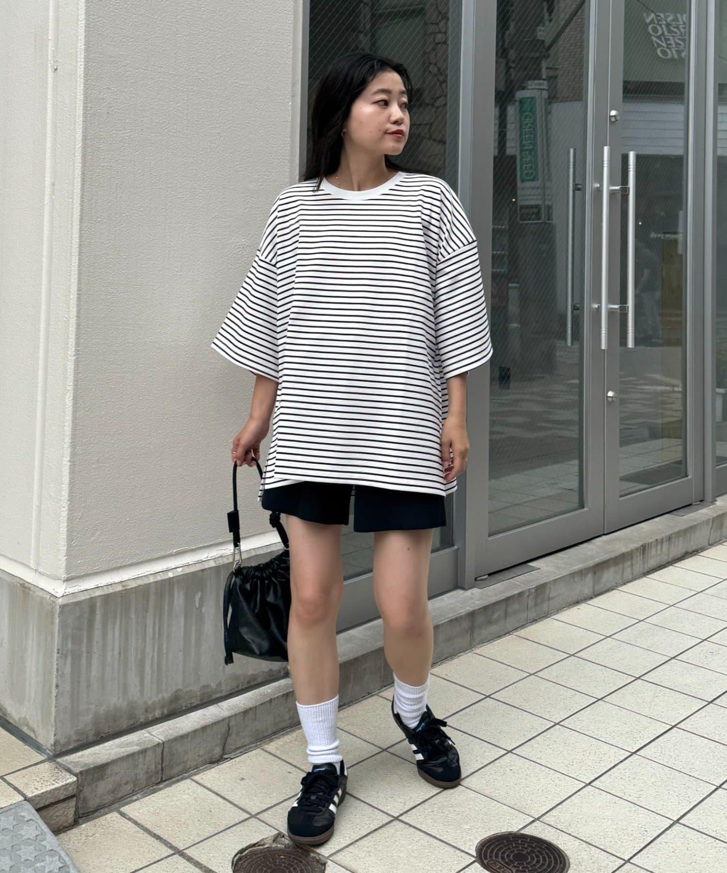 【男女通用】平紋高計數側開叉寬鬆T恤