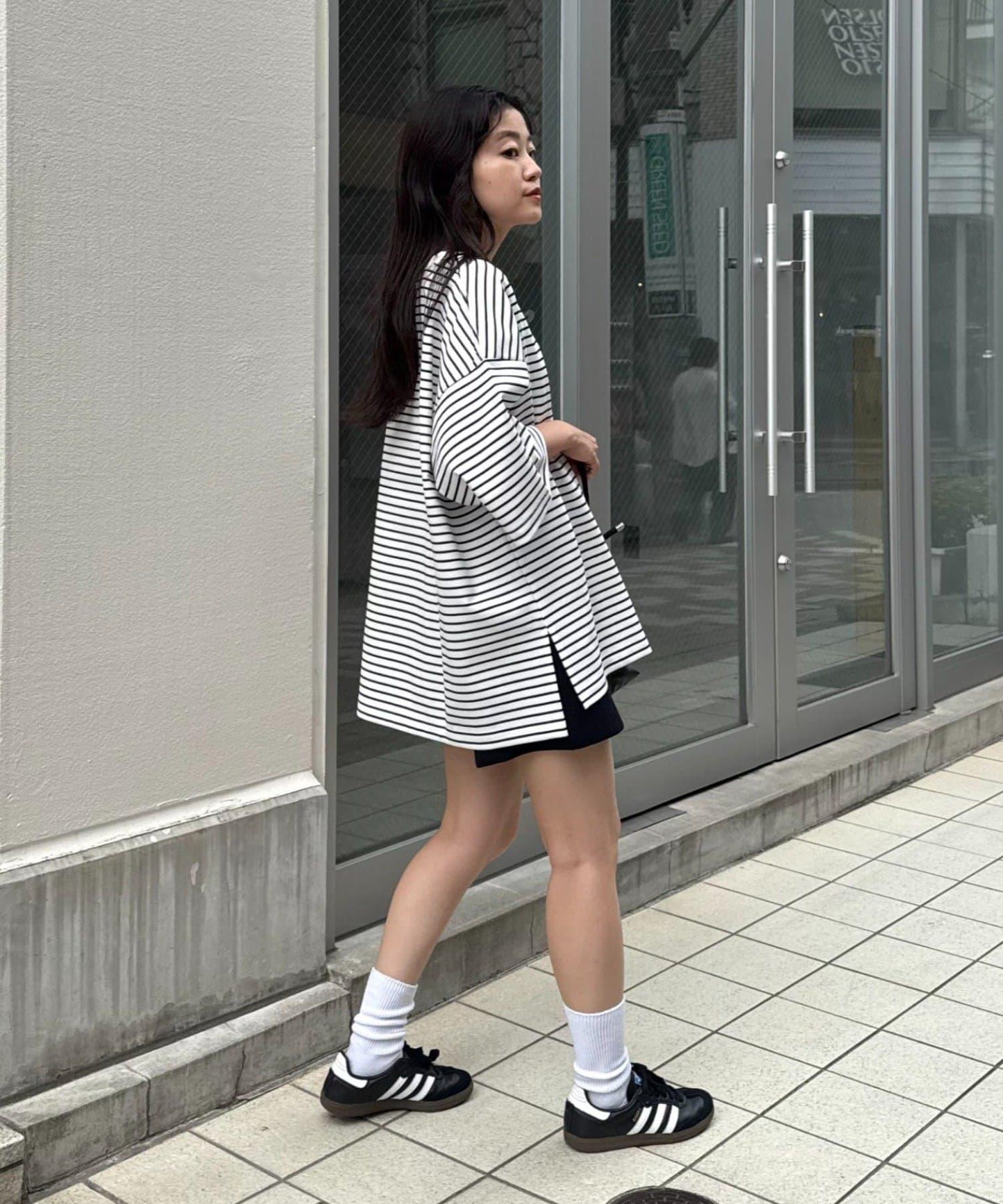 【男女通用】平紋高計數側開叉寬鬆T恤