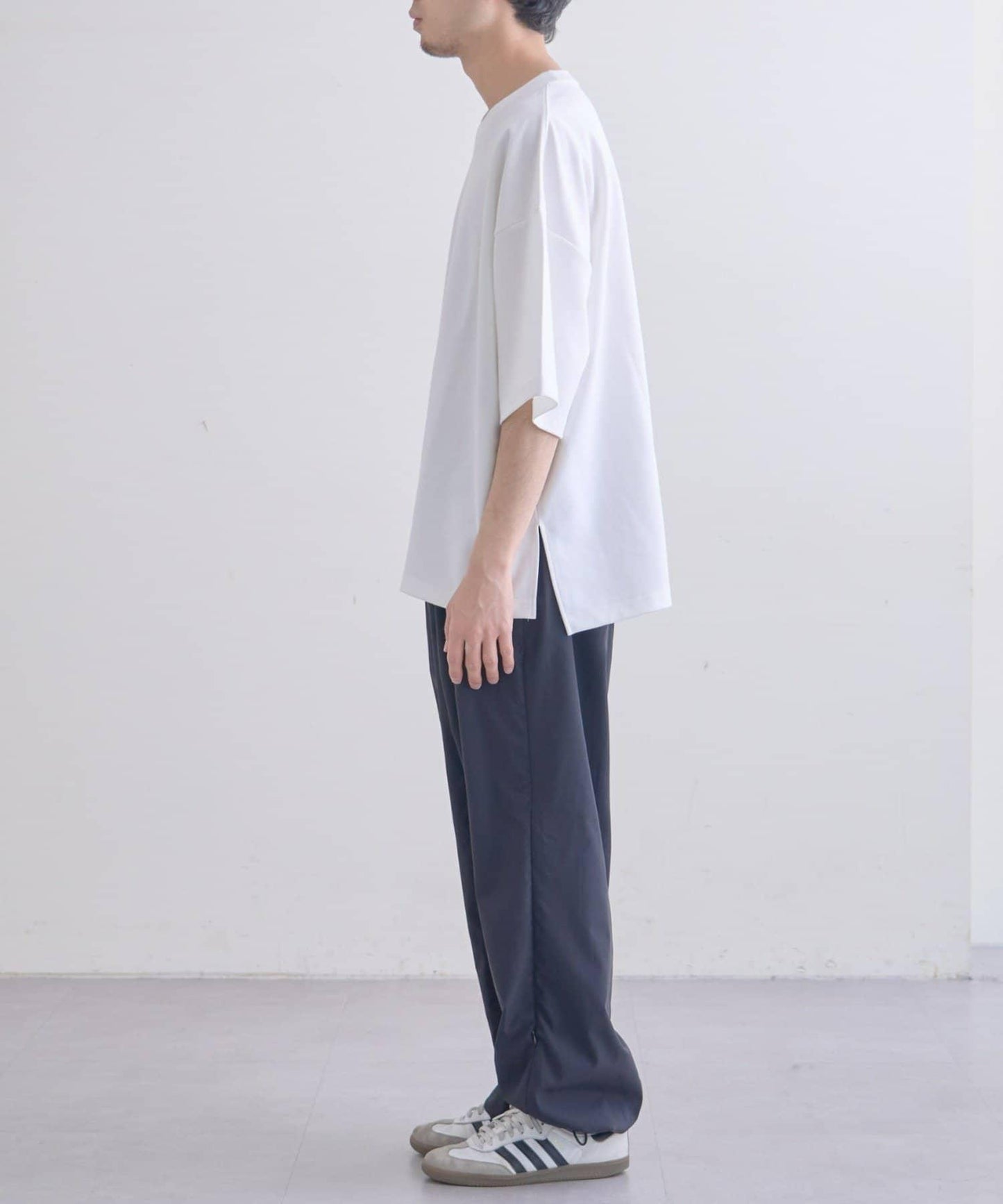 【男女通用】平紋高計數側開叉寬鬆T恤