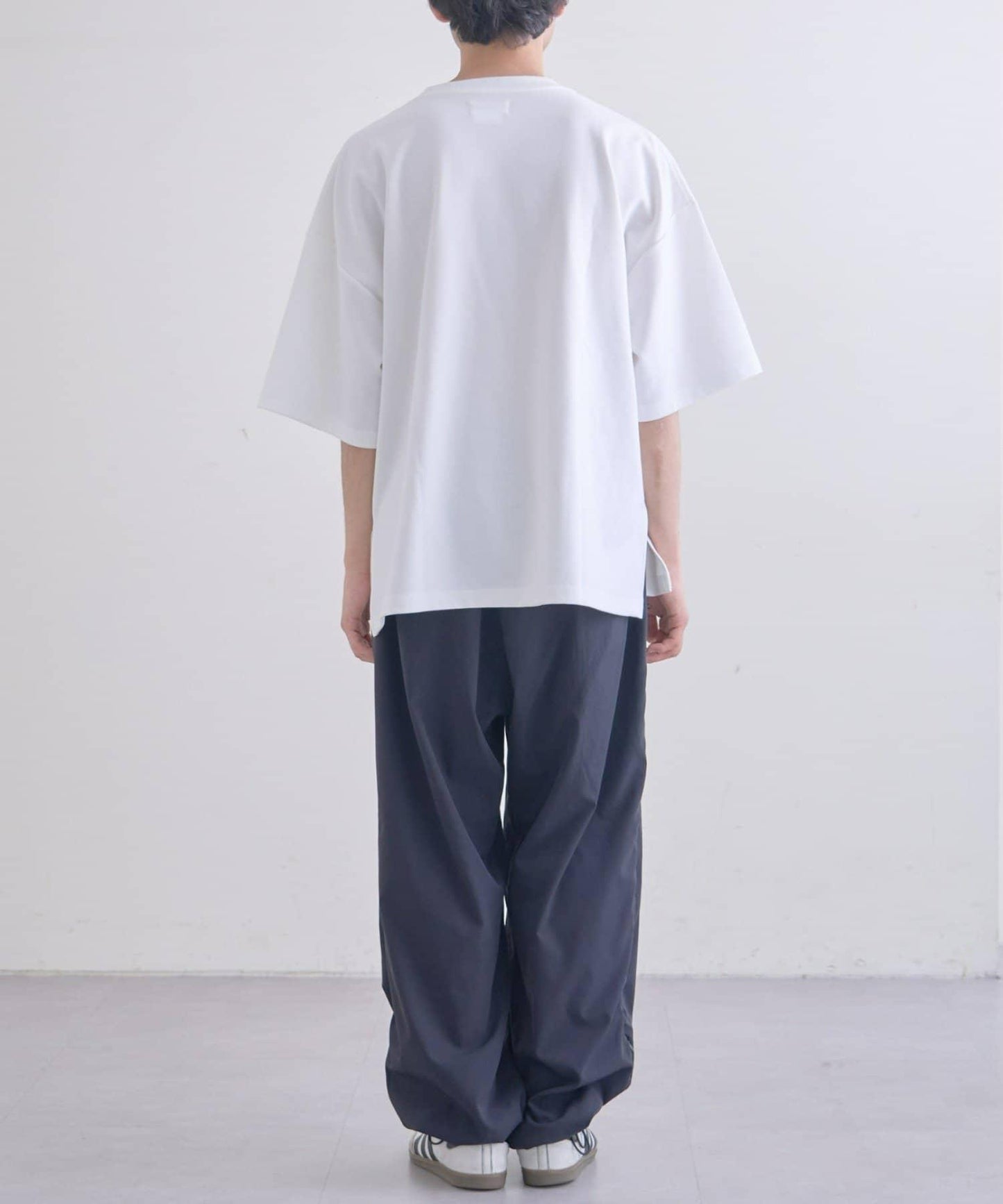 【男女通用】平紋高計數側開叉寬鬆T恤