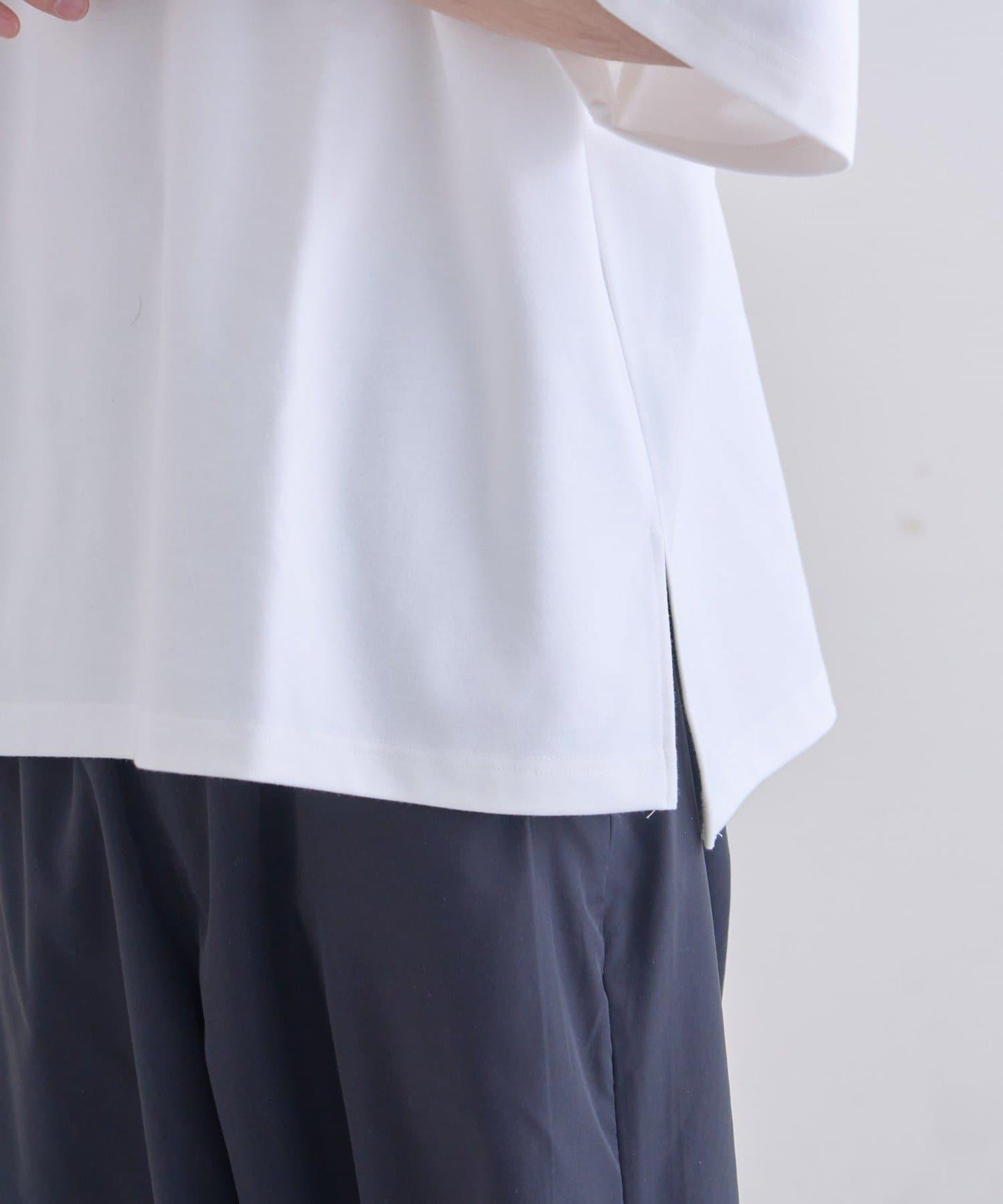 【男女通用】平紋高計數側開叉寬鬆T恤