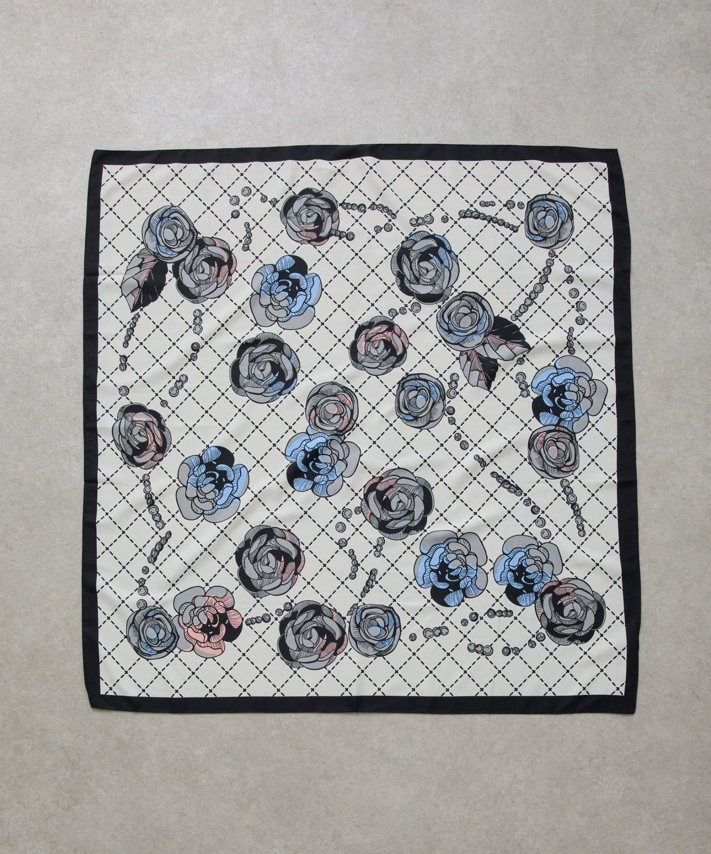 花卉圖案大方巾 90×90