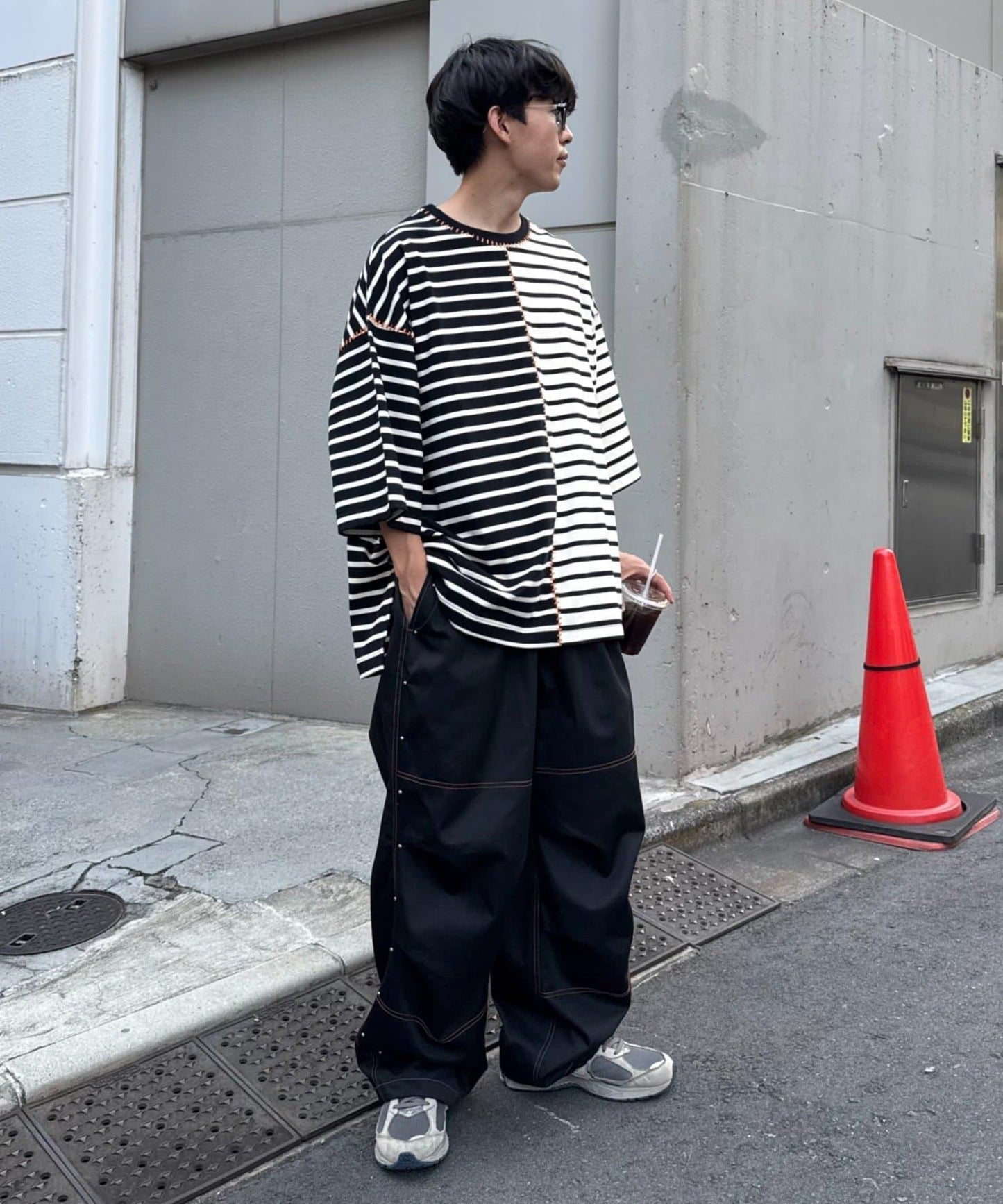 【SG】雙層膝部鉚釘傘布褲