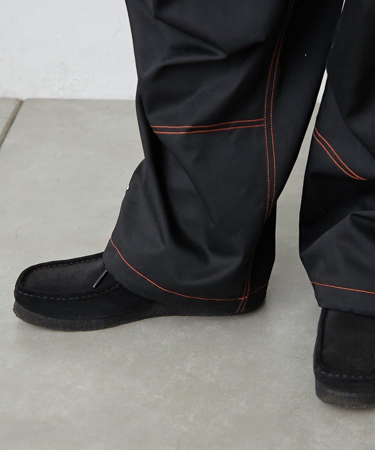 【SG】雙層膝部鉚釘傘布褲