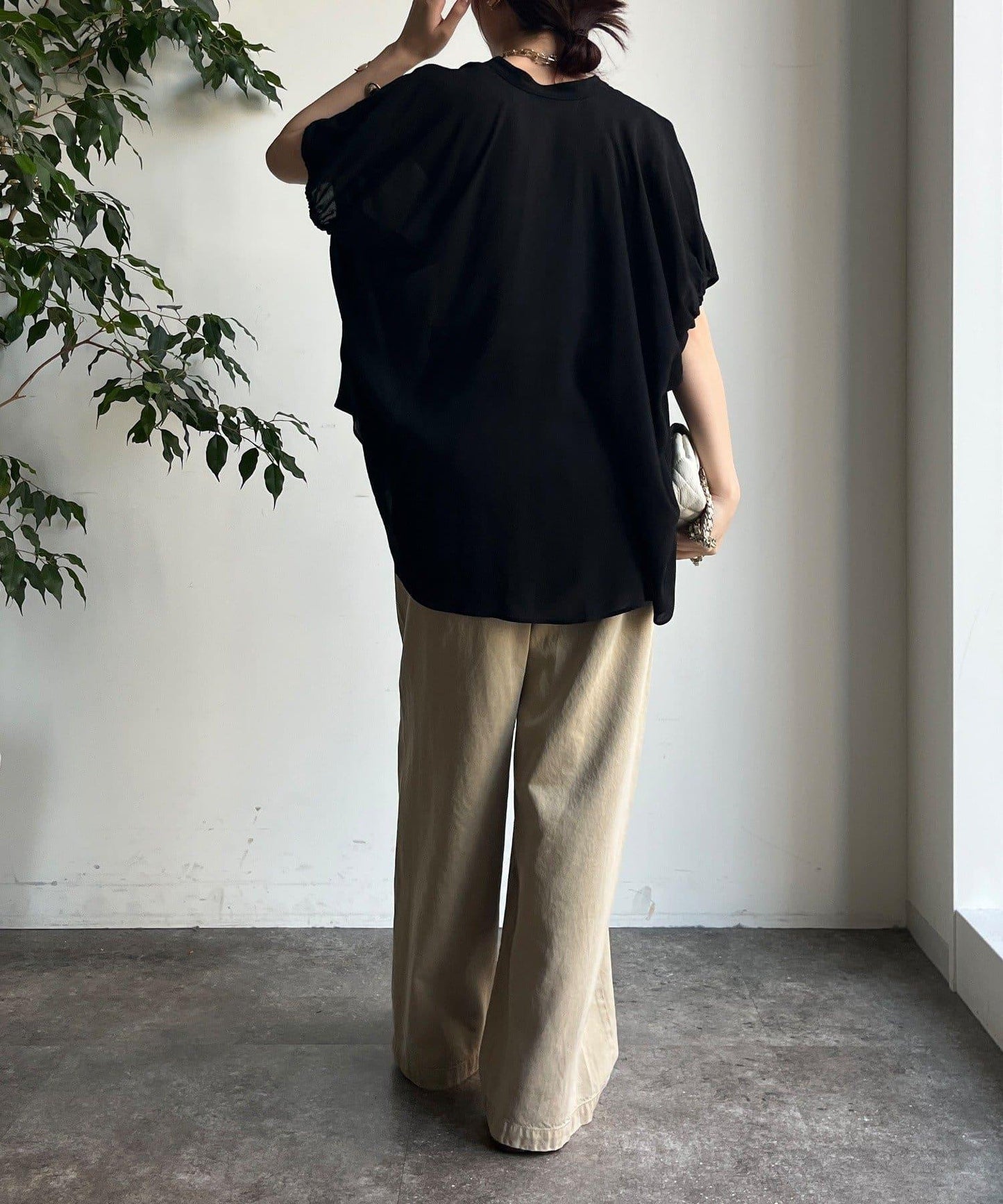 後背打褶襯衫