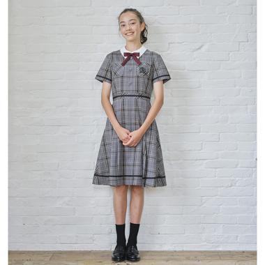 *短袖帶領連衣裙