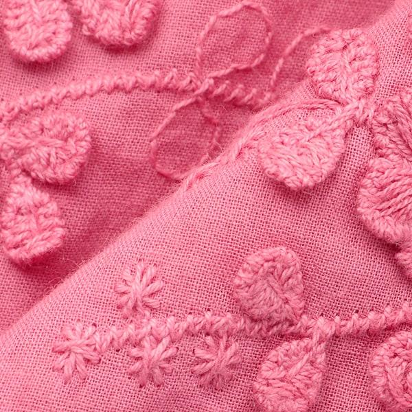 蕾絲刺繡連衣裙