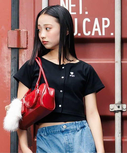 條紋吊帶背心和開衫套裝