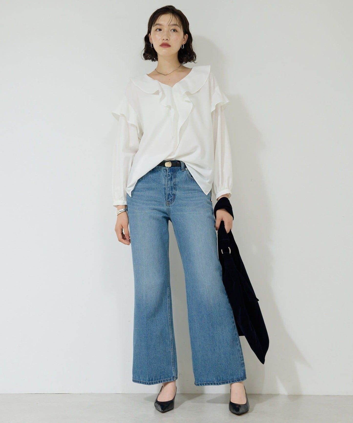 中高腰中筋喇叭牛仔褲