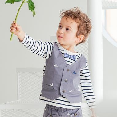 鯨魚刺繡背心疊穿長袖T恤