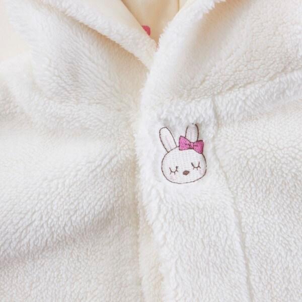 KP(ケーピー)羊羔絨mimi刺繡蝴蝶結披風