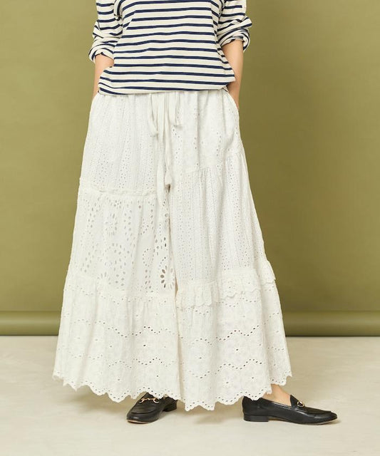 蕾絲層疊拼接褲子