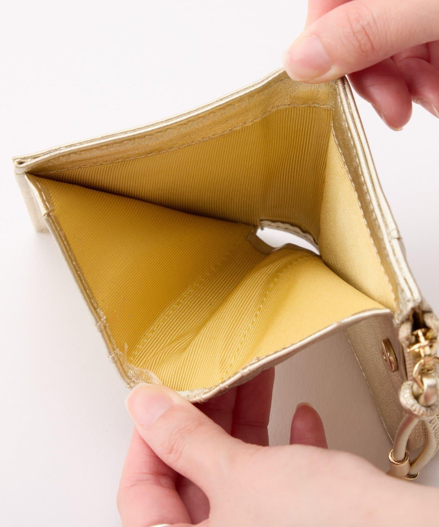 【PAPILLONNER/パピヨネ】スリムレザーサイフ