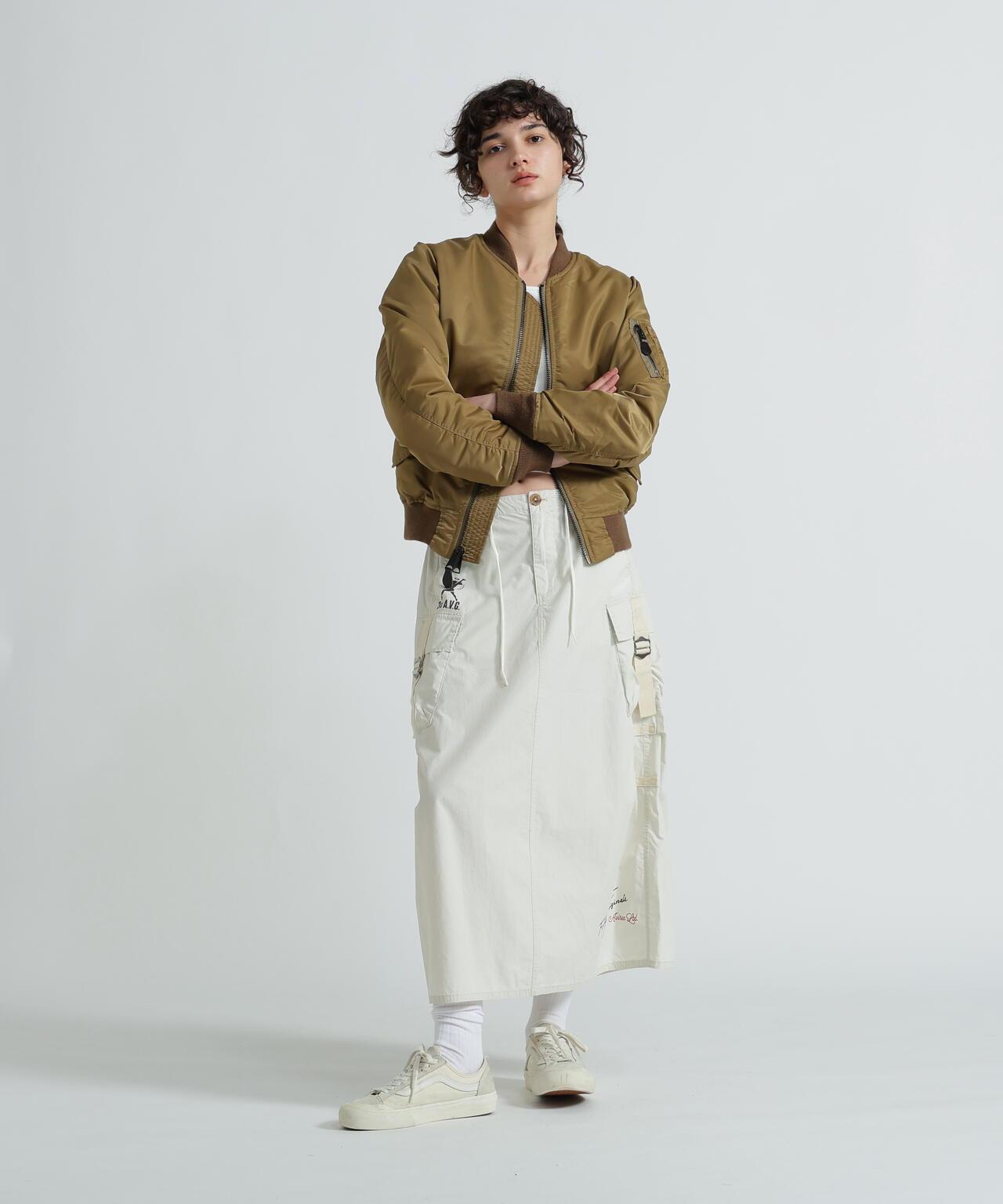 《女性》MA-1 商業標誌