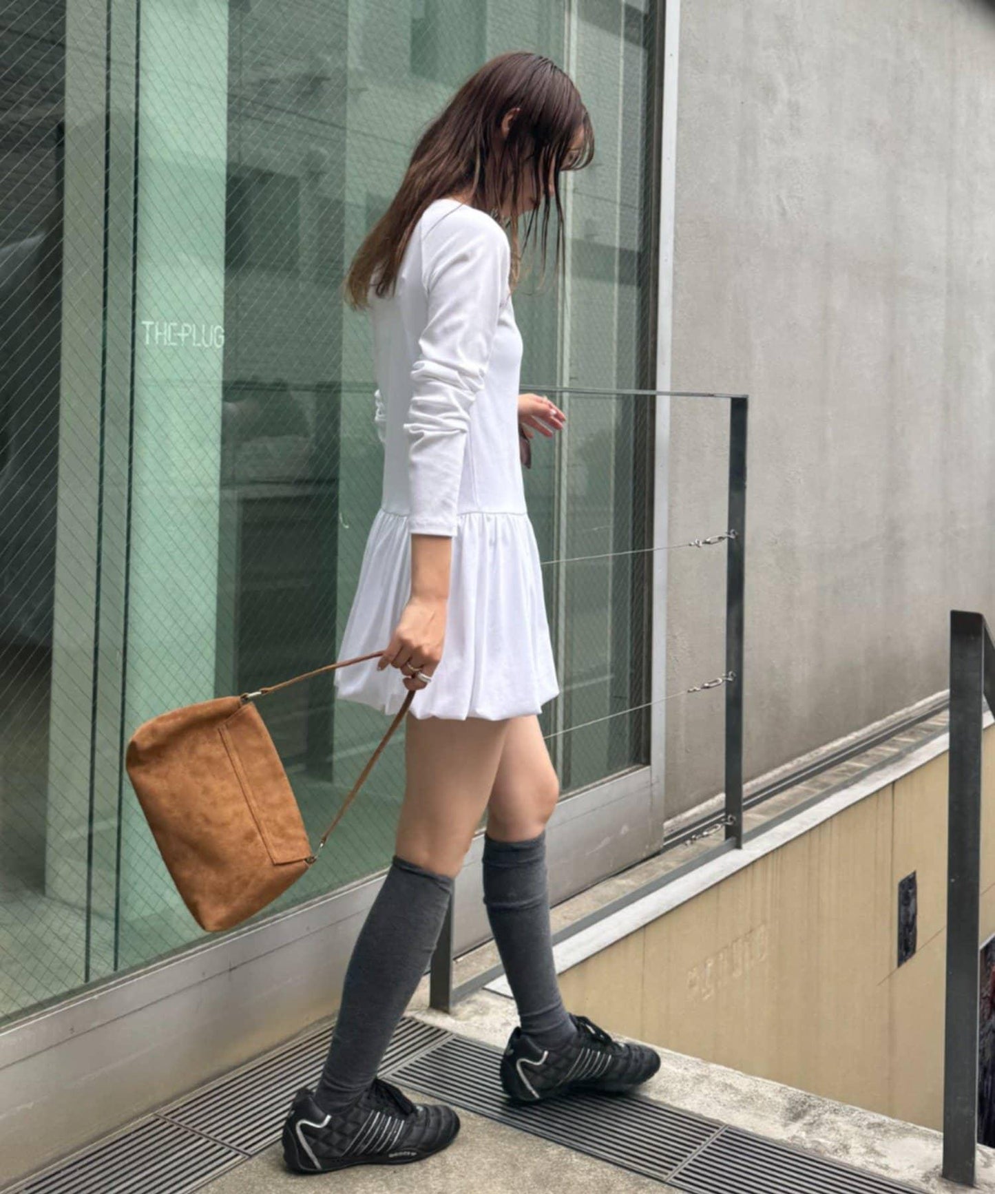 【TERIO韓國企劃】下襬荷葉邊氣球短袖T恤