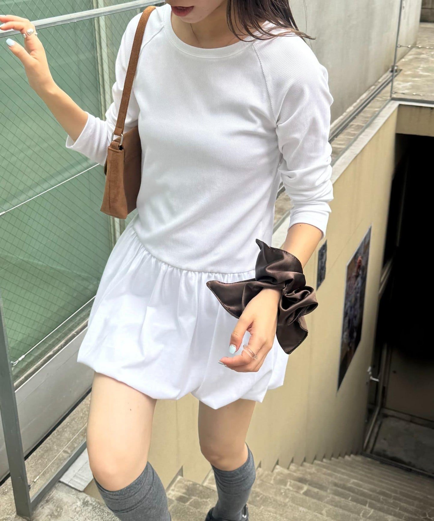 【TERIO韓國企劃】下襬荷葉邊氣球短袖T恤