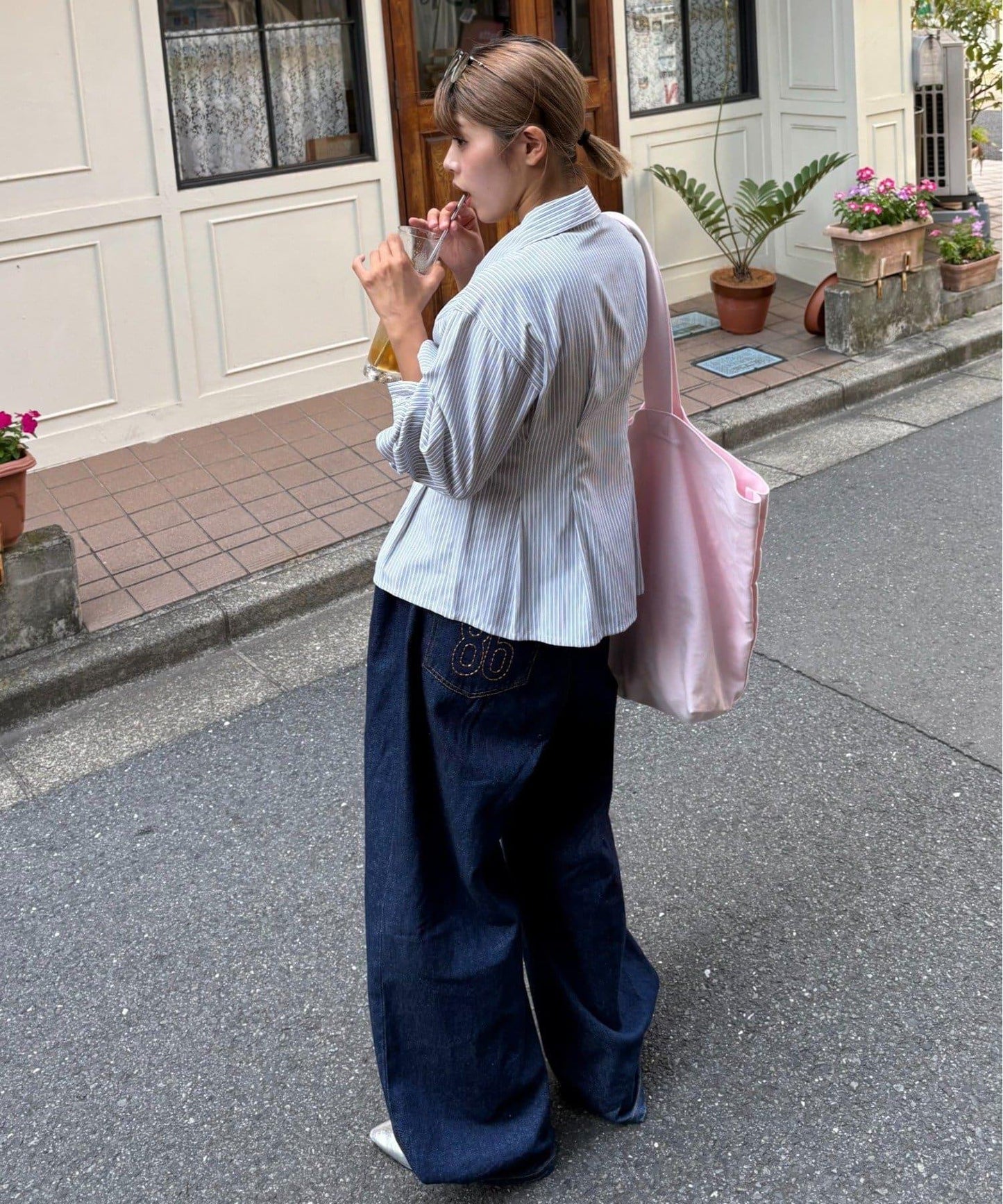 【薩基企劃】【可調節腰圍】超染褶皺設計牛仔褲