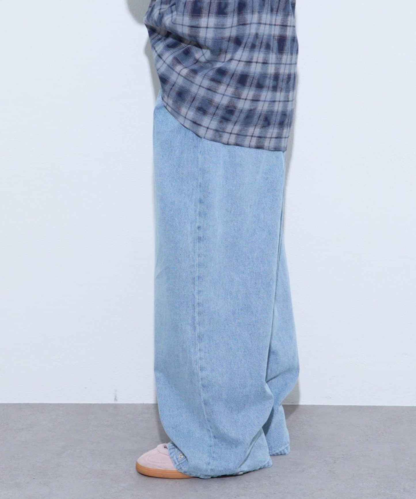 【薩基企劃】【可調節腰圍】超染褶皺設計牛仔褲