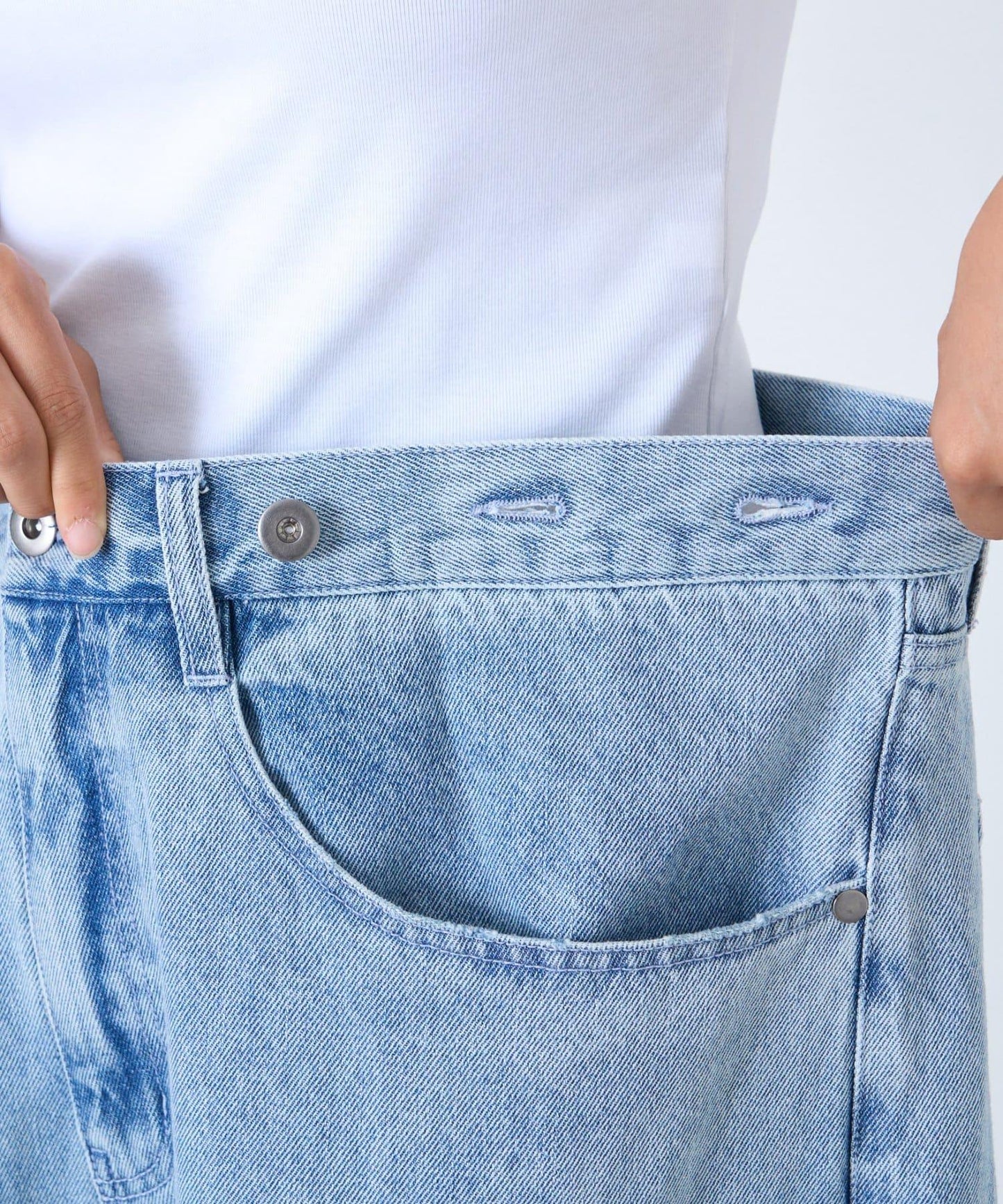 【薩基企劃】【可調節腰圍】超染褶皺設計牛仔褲