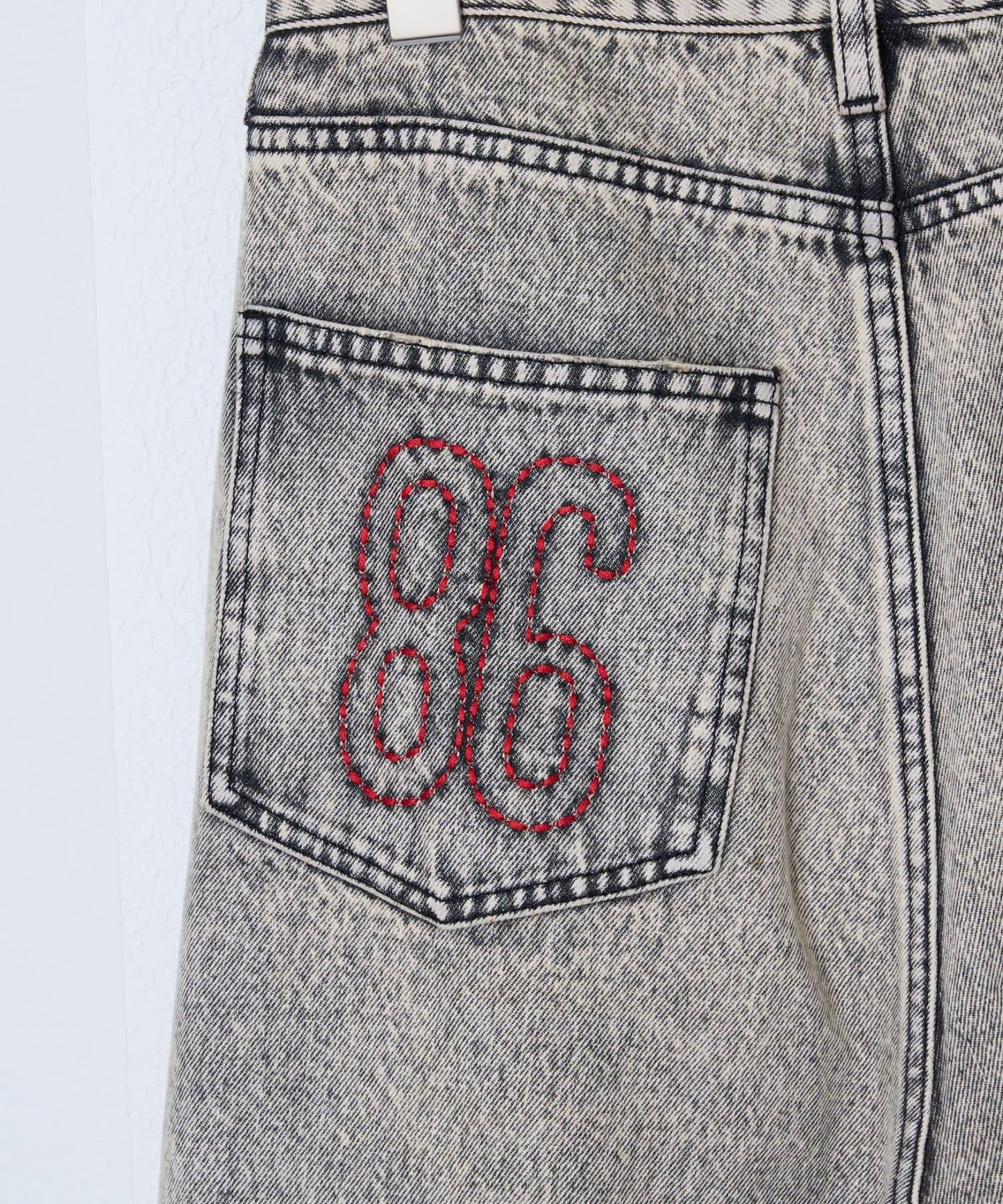 【薩基企劃】【可調節腰圍】超染褶皺設計牛仔褲