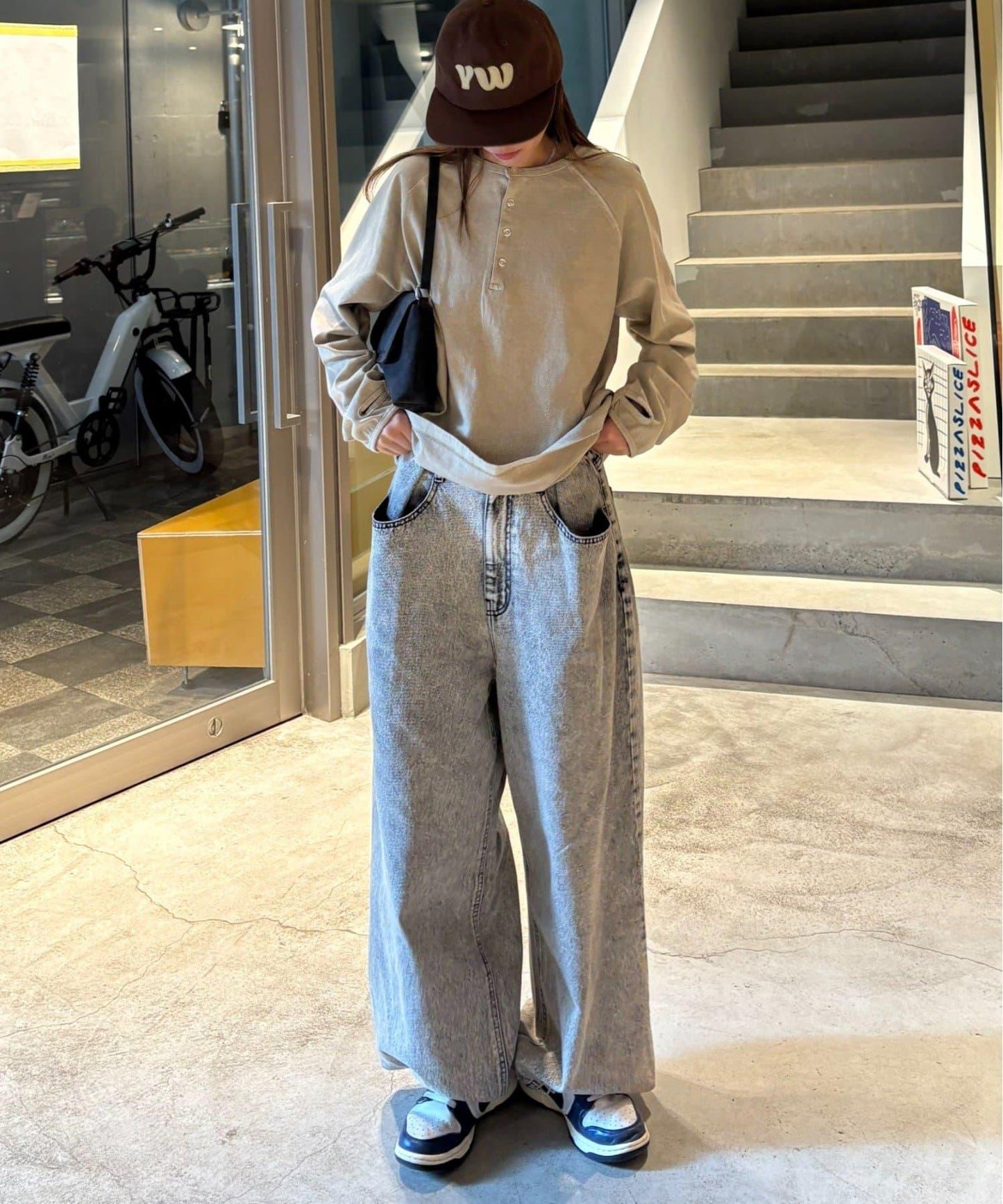 【薩基企劃】【可調節腰圍】超染褶皺設計牛仔褲