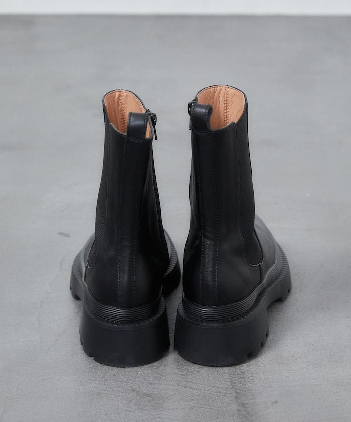 皮革彈力側拉鍊短靴 / 牛皮(22.5cm~24.5cm尺碼展開)