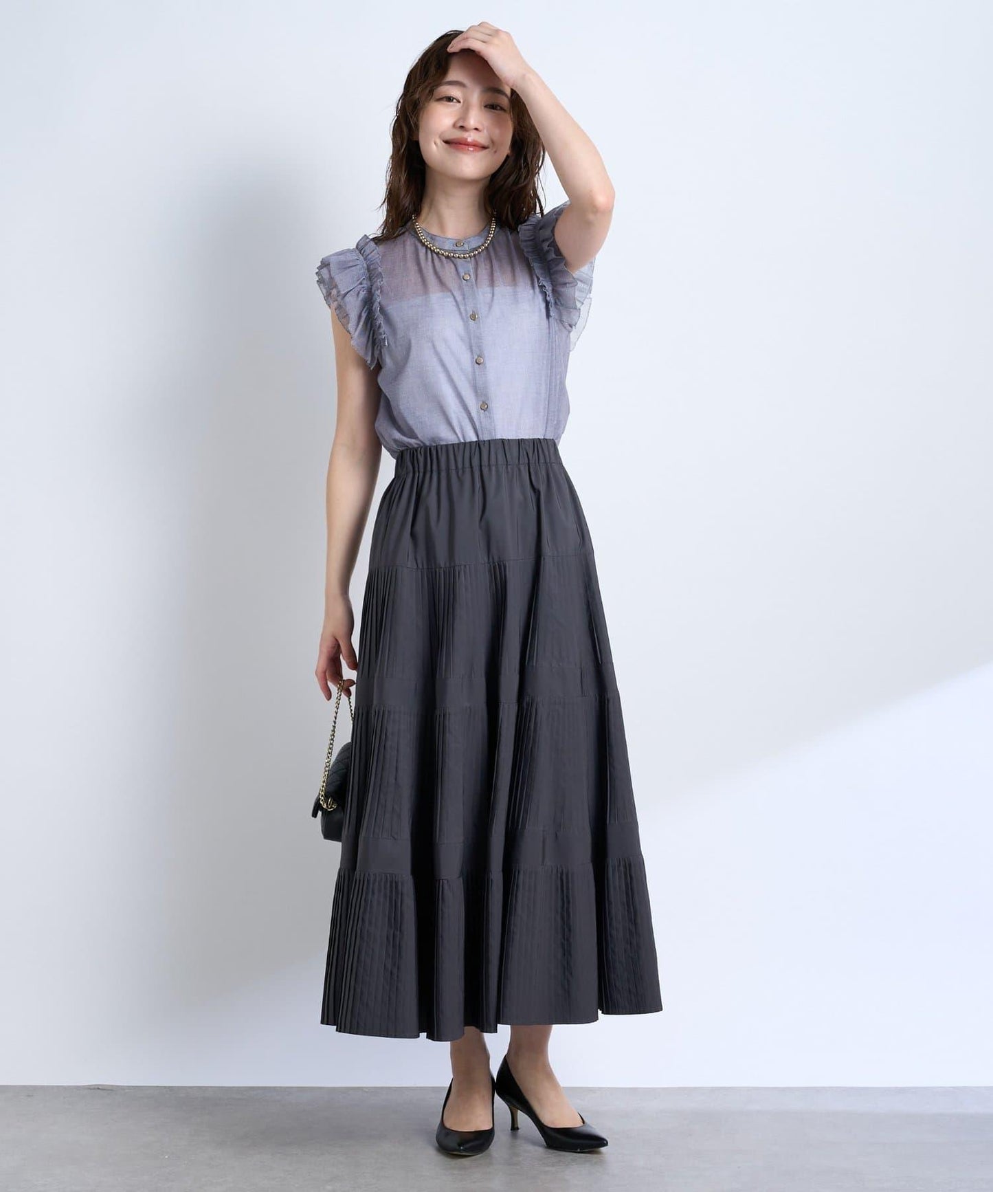 牛仔風網紗荷葉邊襯衫