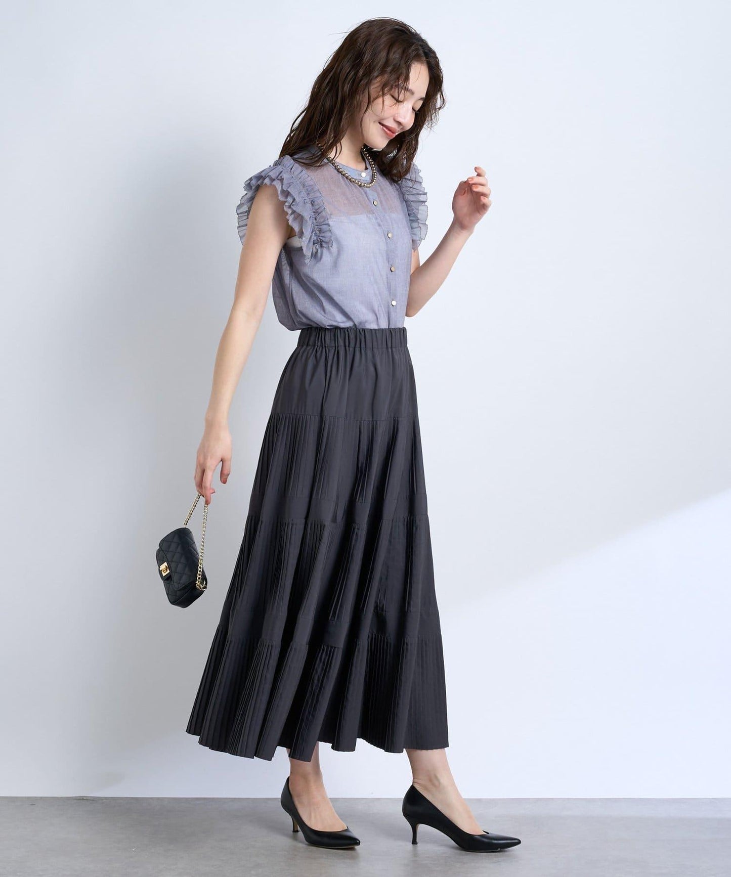 牛仔風網紗荷葉邊襯衫