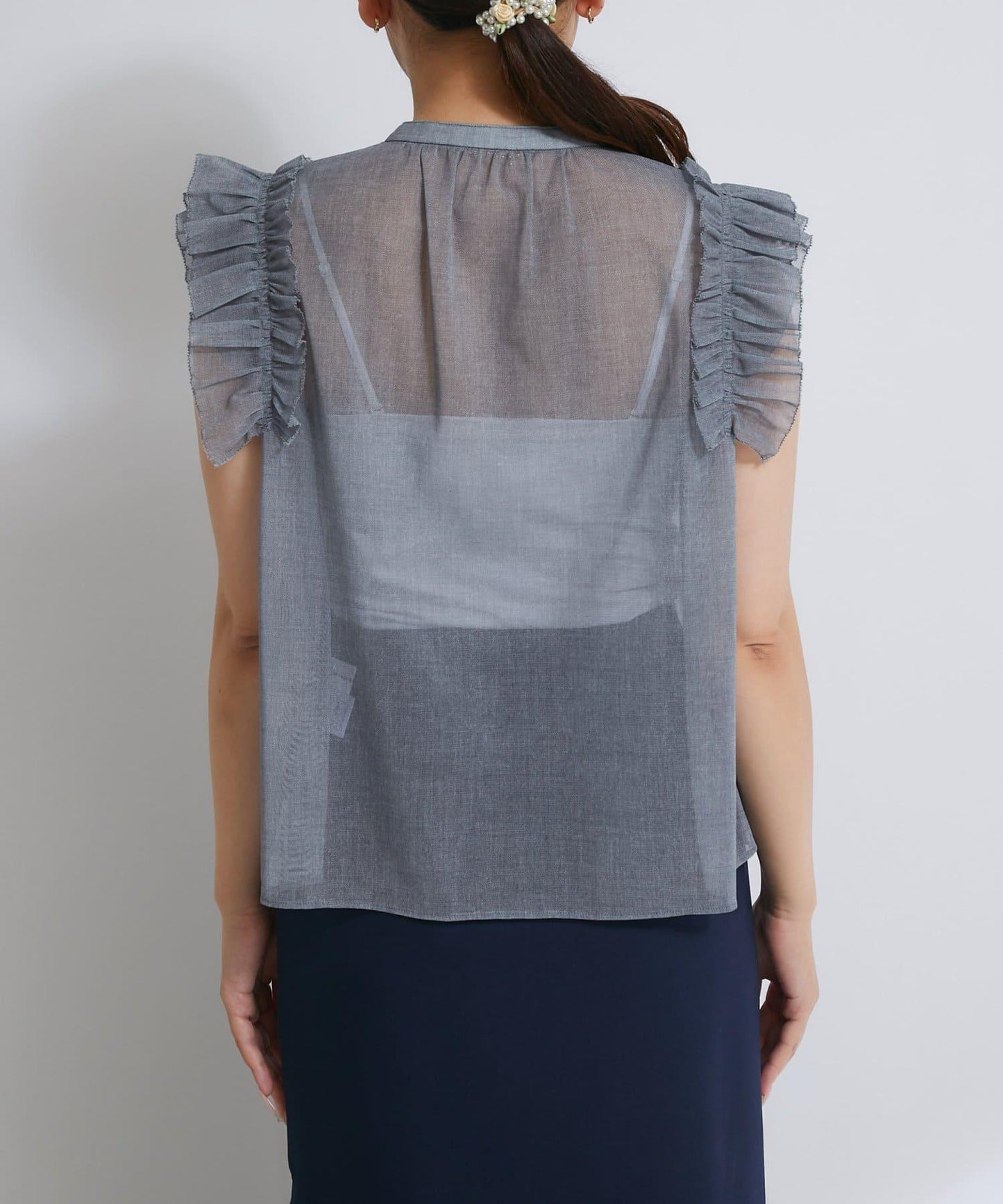 牛仔風網紗荷葉邊襯衫