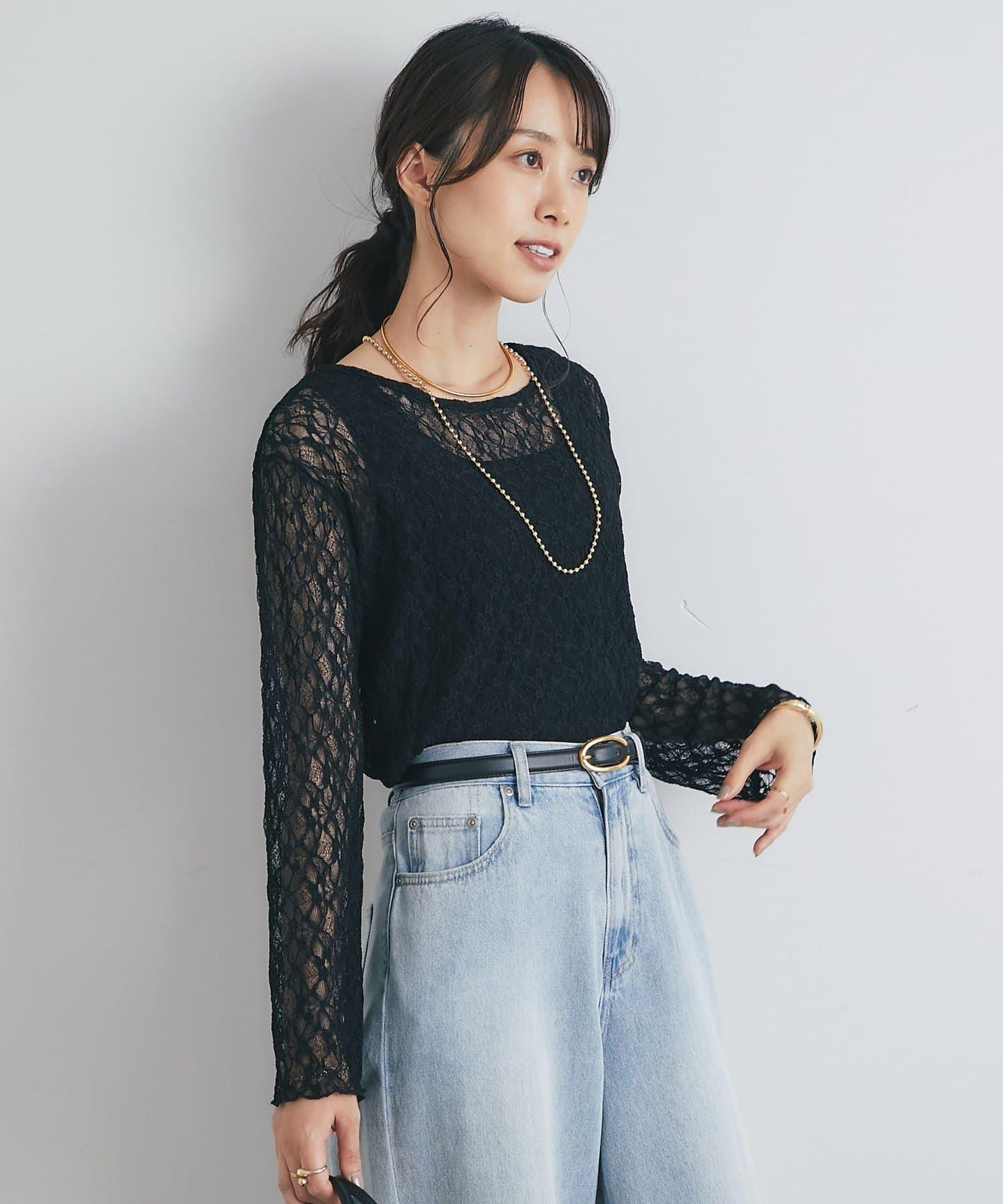 《穿搭效果出色・展現女性魅力》前後兩用法式荷葉袖蕾絲T恤