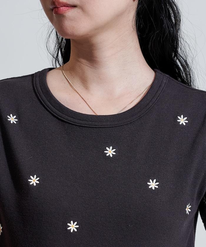 迷你雛菊刺繡T恤/肋T恤