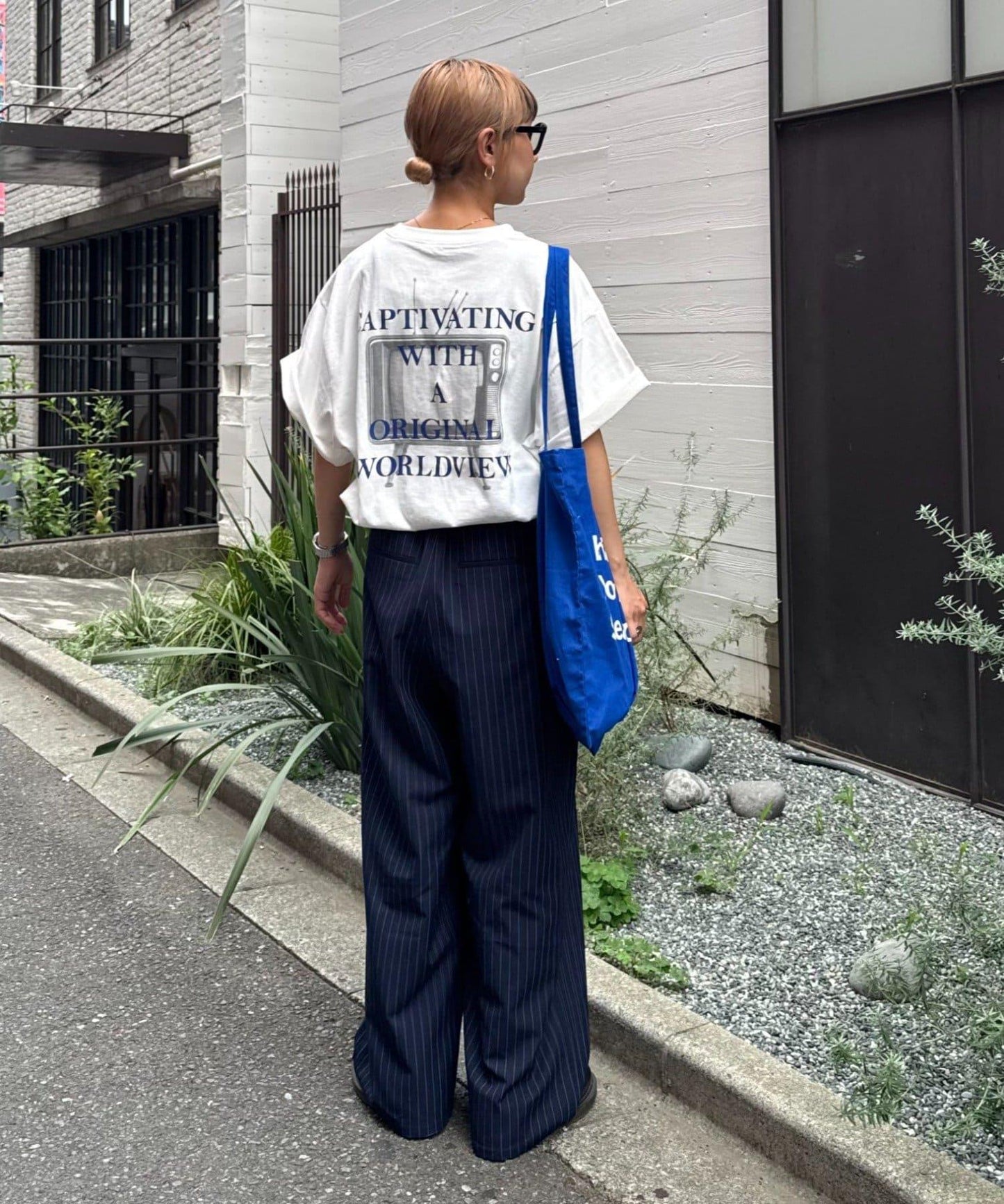 多色圖形印花T恤