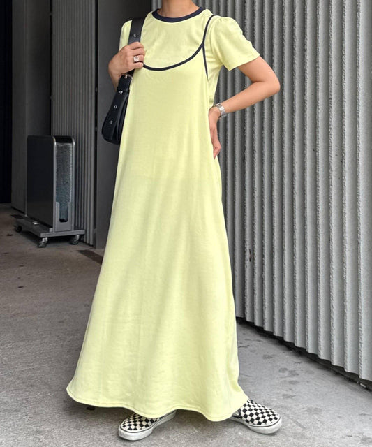 【HELLO.SANFRANCISCO】套頭T恤搭配吊帶連衣裙