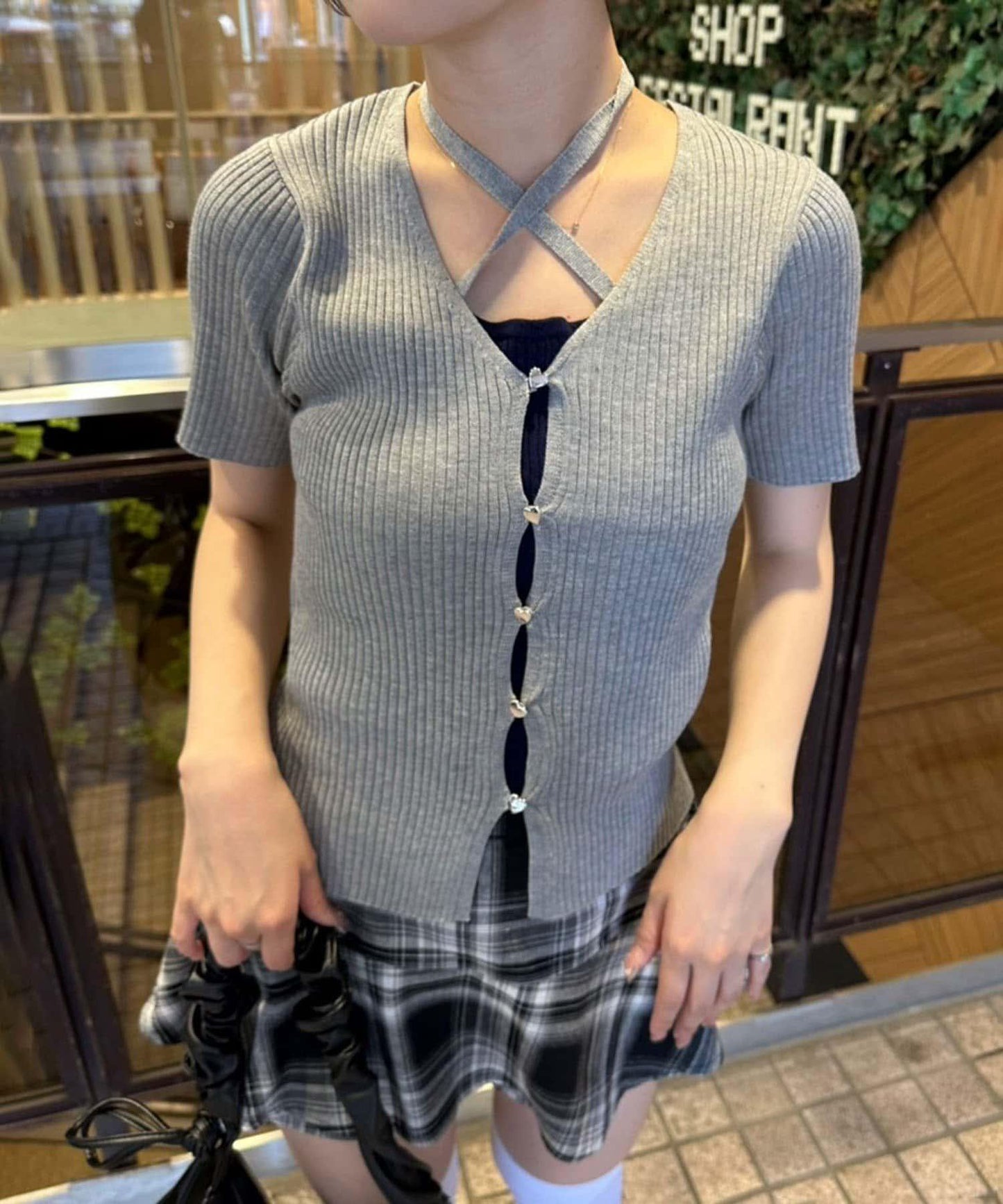 心形紐扣拼接開衫