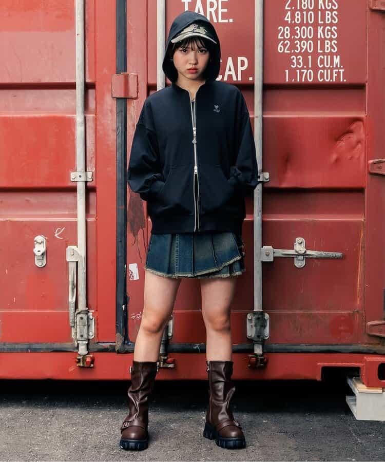寬鬆罩面設計工程師靴