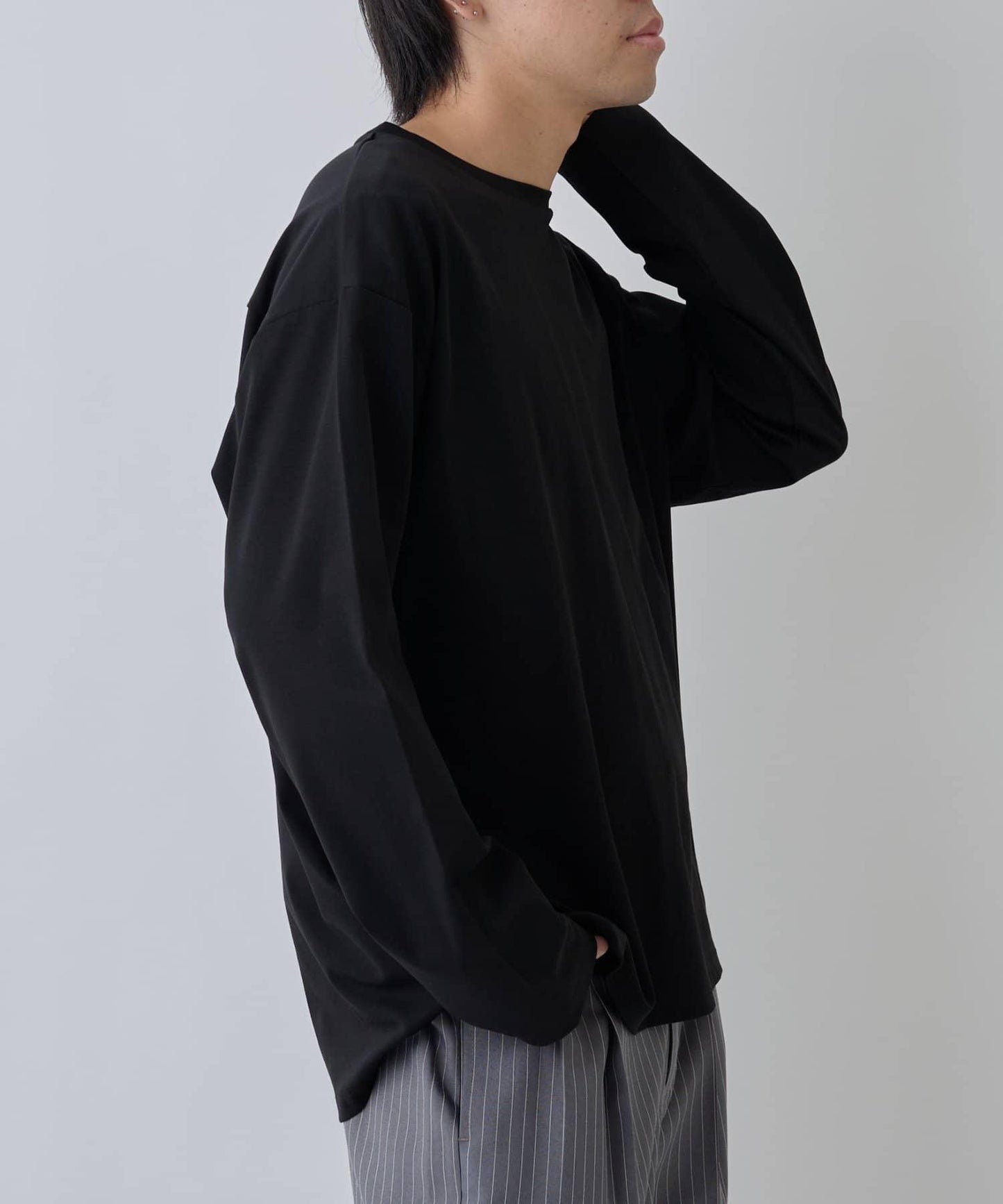 【AW】漸變棉圓弧下襬長袖T恤