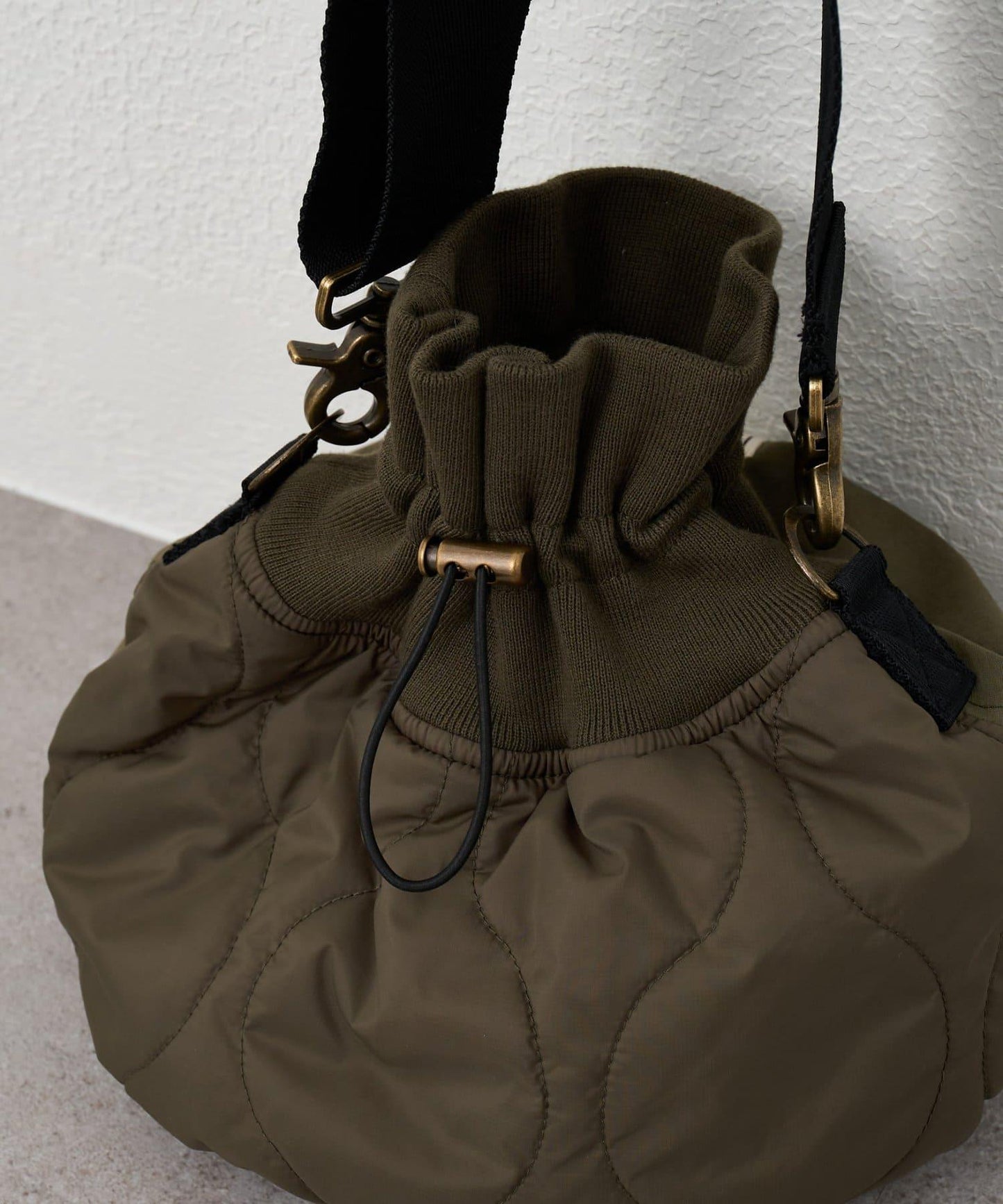 【PALCLOSET限定】etsinta拼接棉被肩揹包