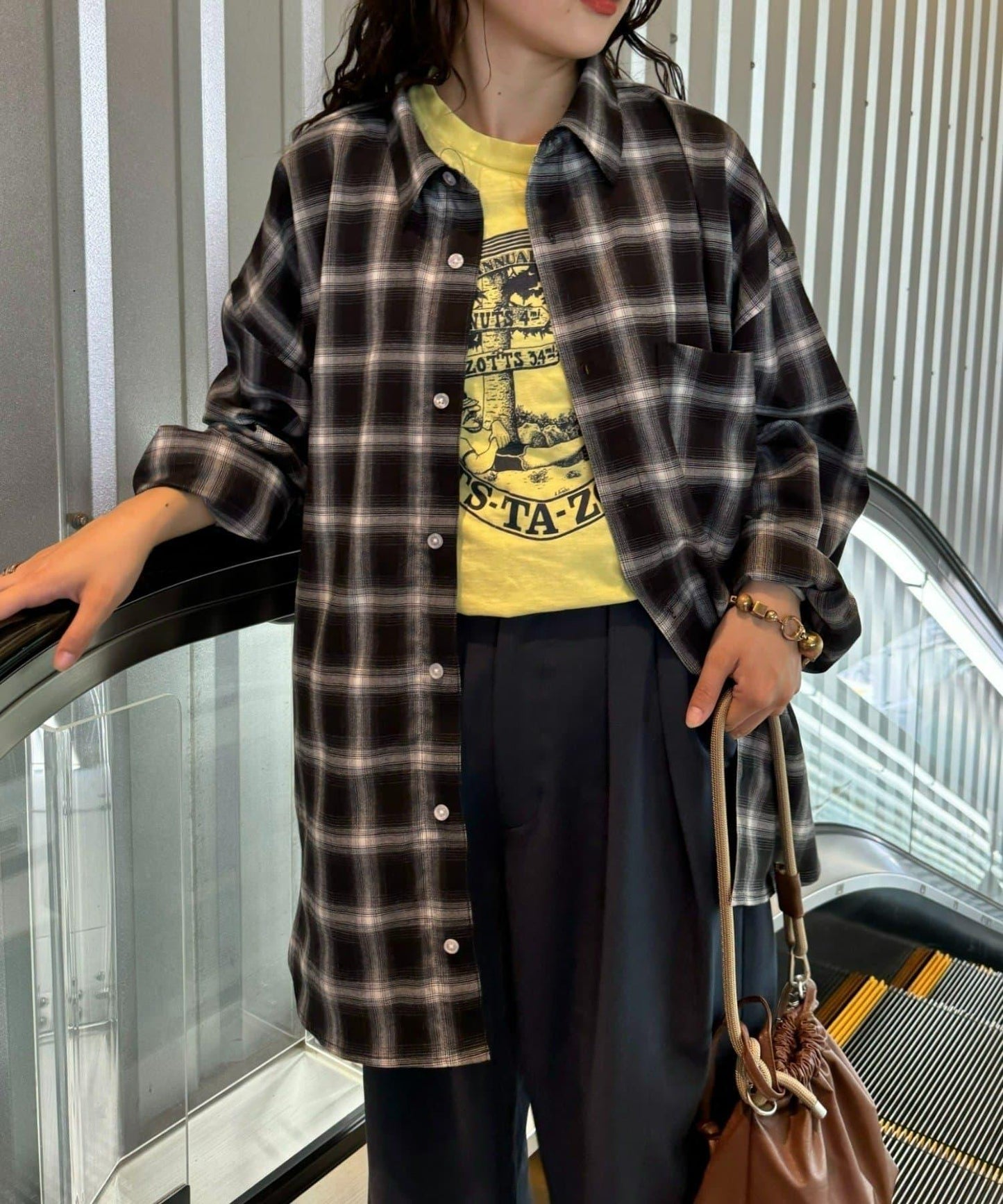 【男女通用】寬鬆剪裁常規領款多色襯衫