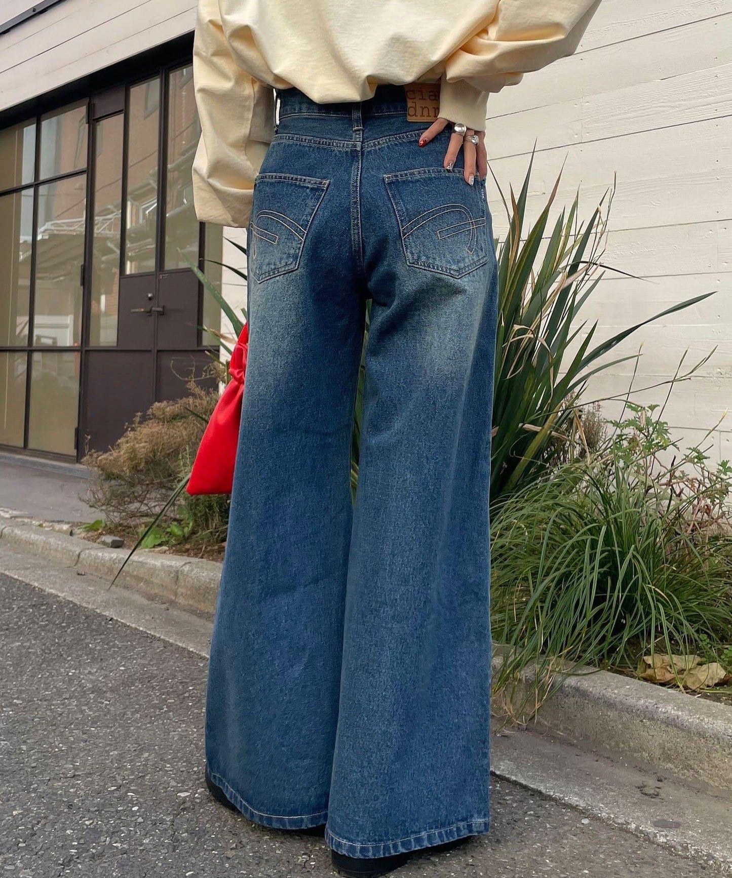 【CIAN DENIM/藍色牛仔布】分裂式前開衩寬鬆牛仔褲#002