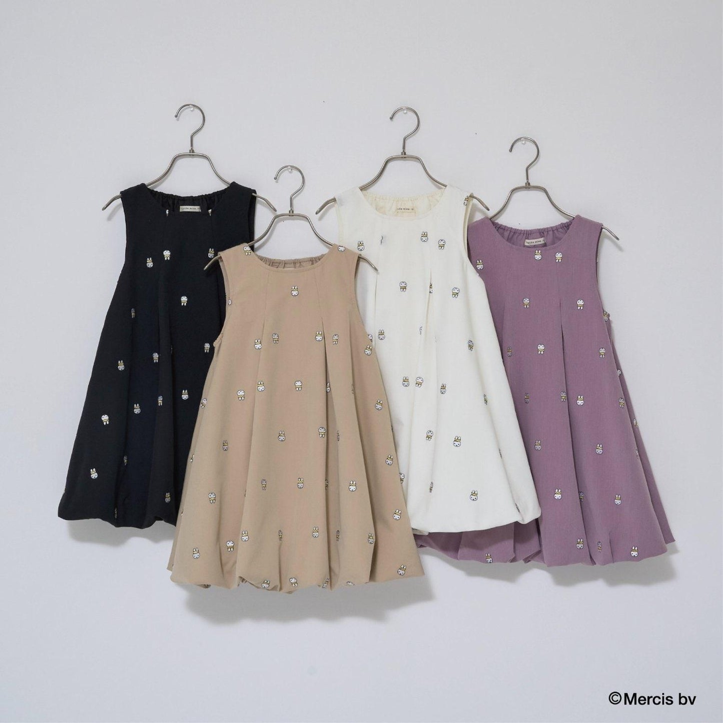 【商品】【Miffy】刺繡全印花泡泡連衣裙