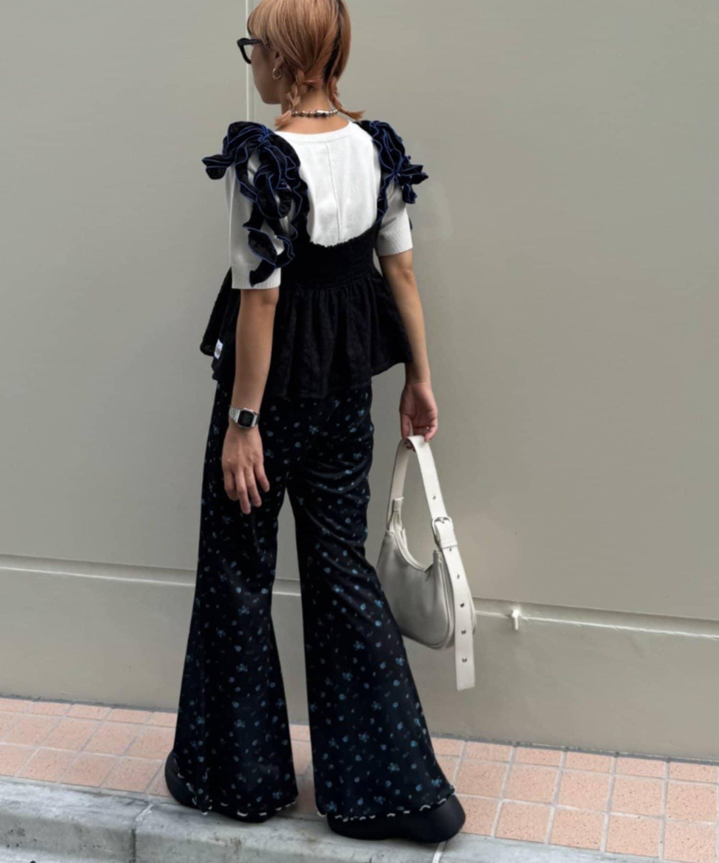 H.S款式絨布印花喇叭褲