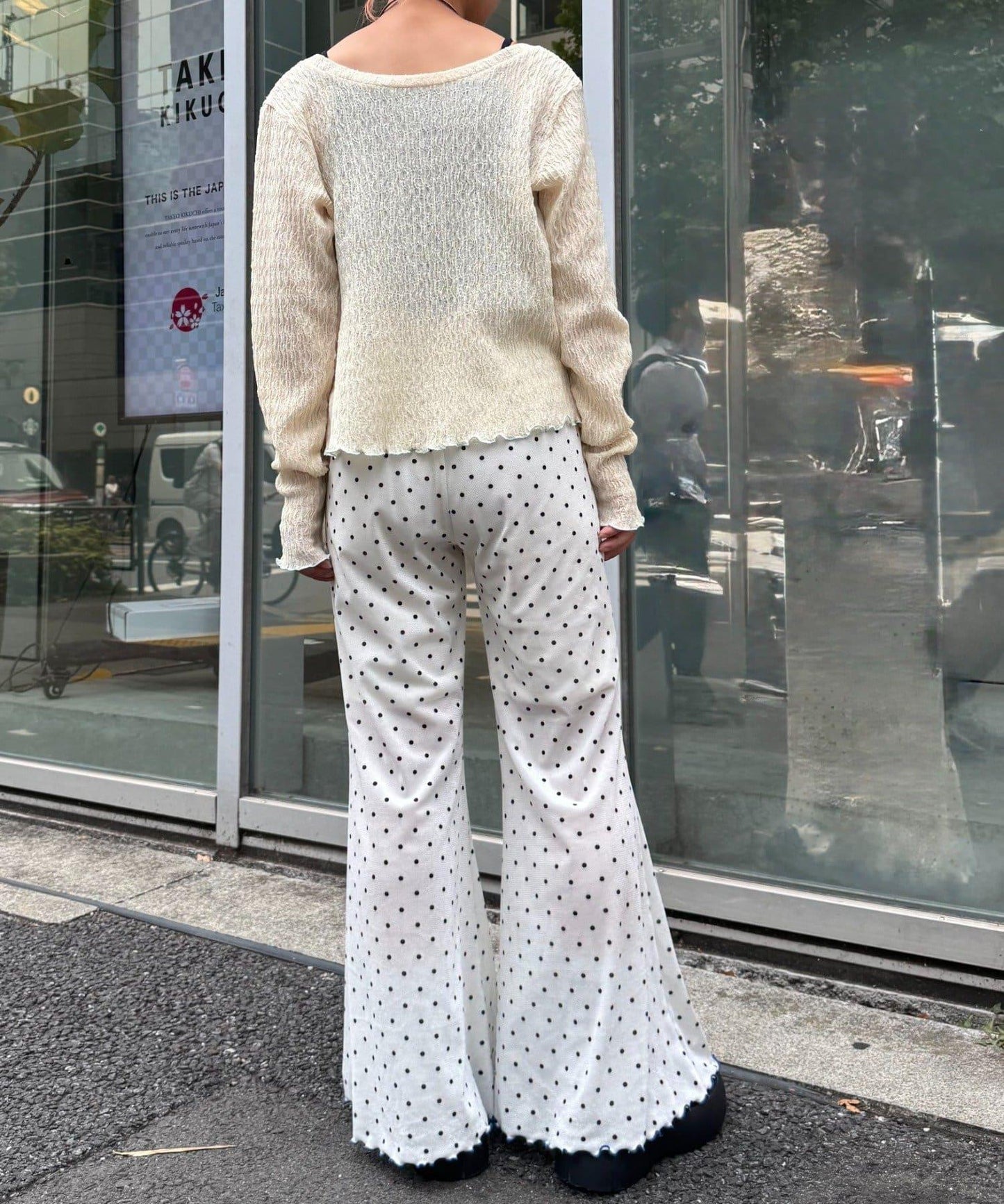 H.S款式絨布印花喇叭褲