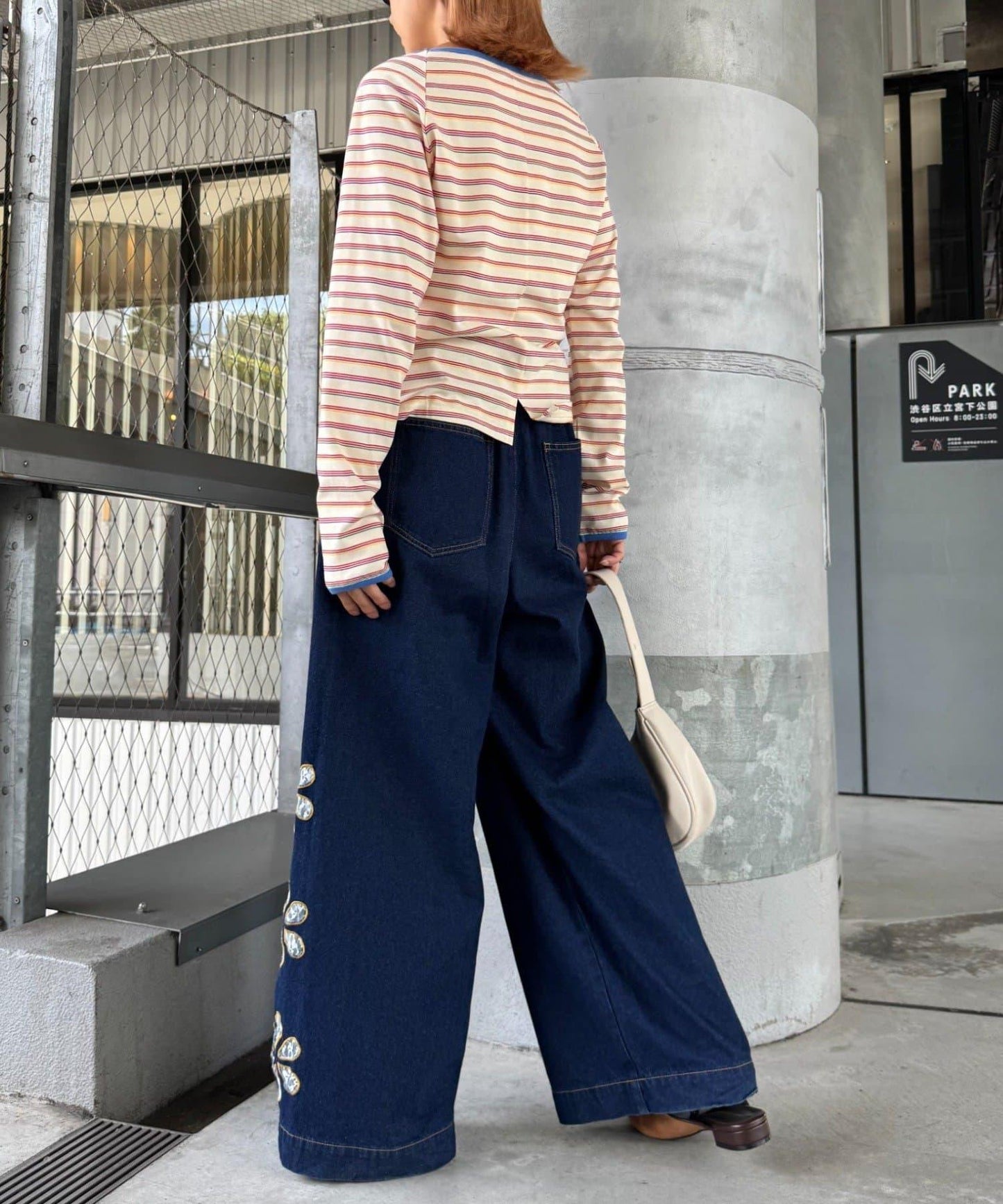 H.S蕾絲花邊寬鬆牛仔褲