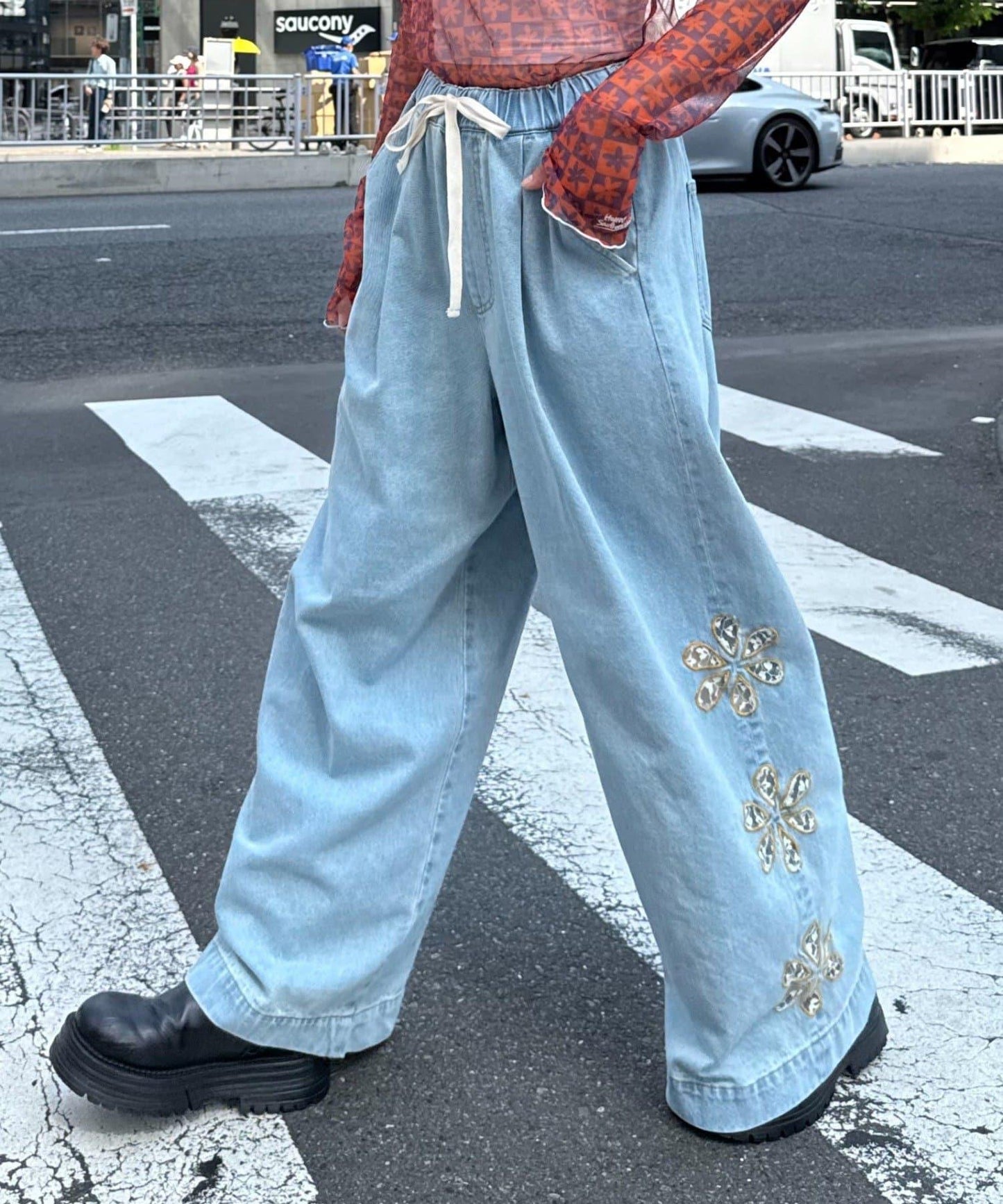 H.S蕾絲花邊寬鬆牛仔褲