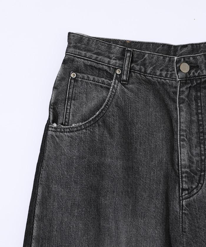 側條紋牛仔褲 / 寬鬆剪裁 曲線牛仔褲 / JL253P10