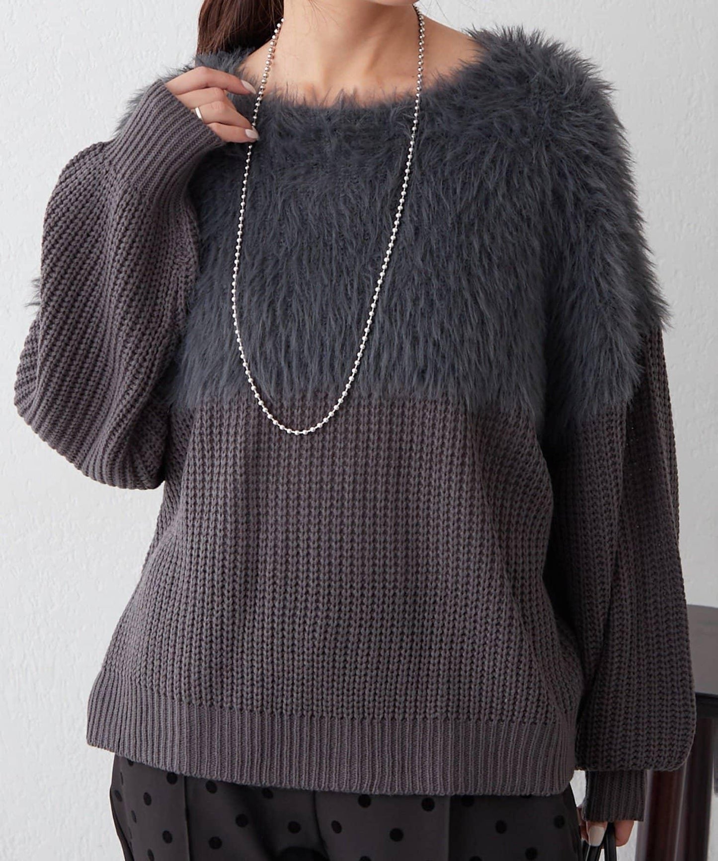 切換絨毛套頭衫