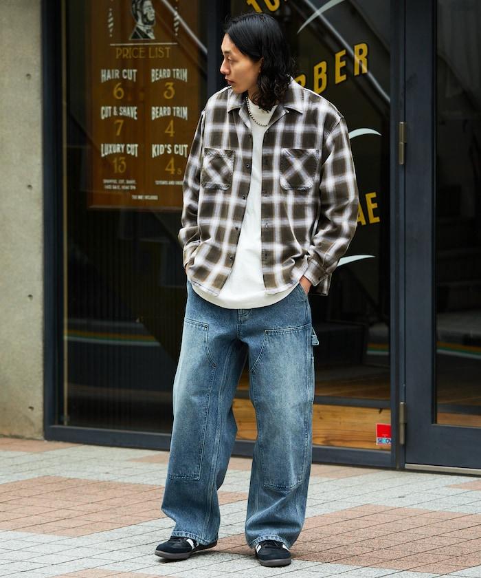 直筒版型寬鬆雙膝牛仔褲