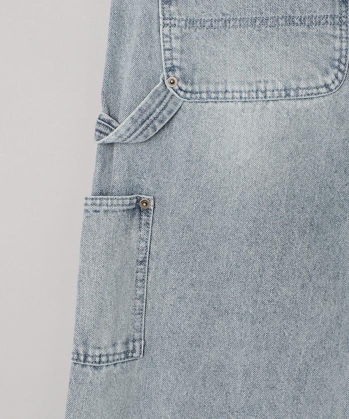 直筒版型寬鬆雙膝牛仔褲